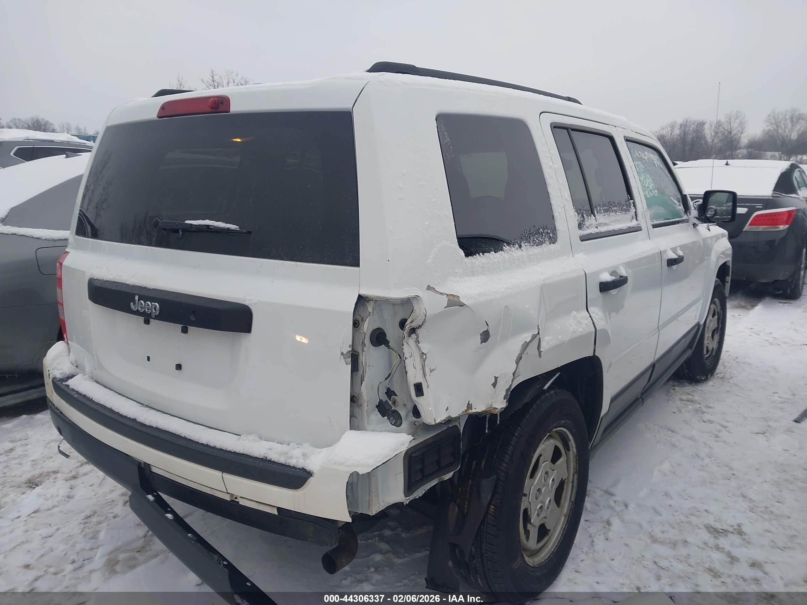 JEEP PATRIOT image 4