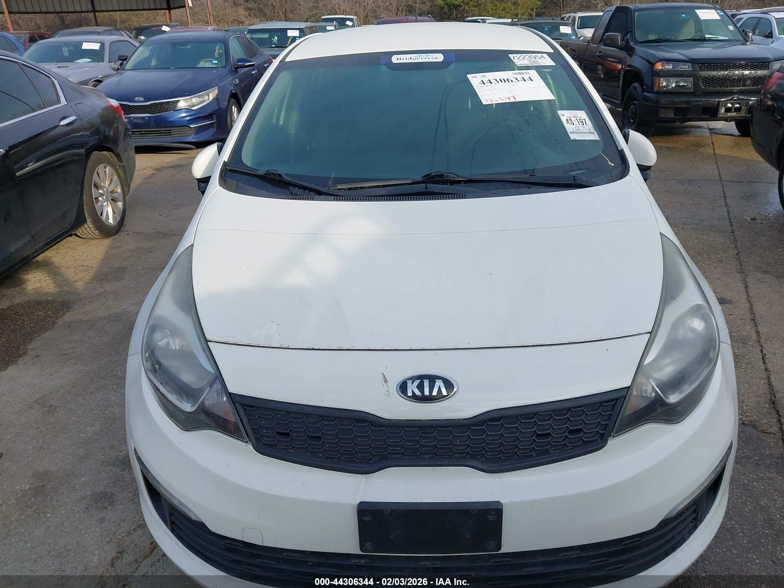 KIA RIO image 6