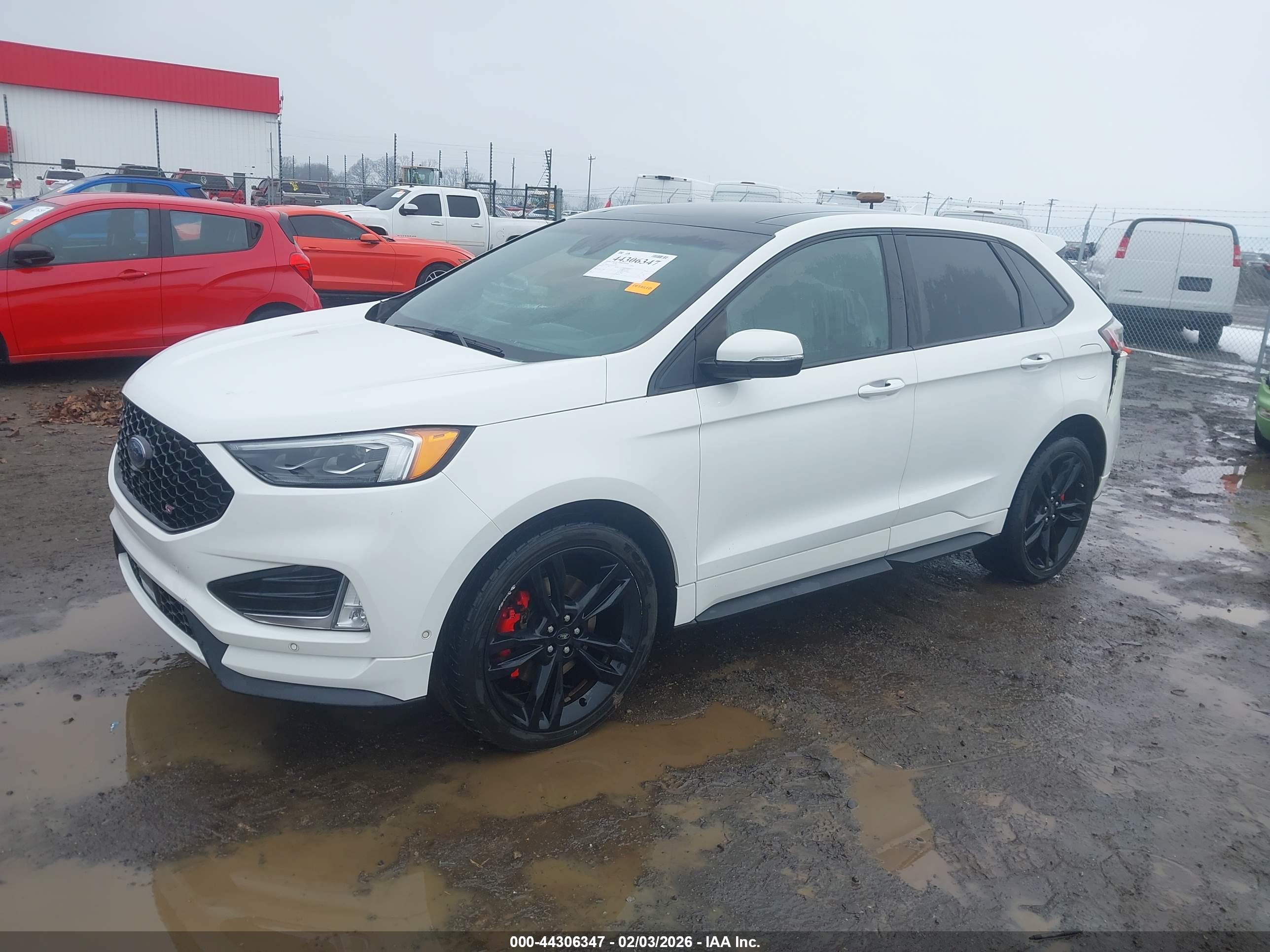 FORD EDGE image 2
