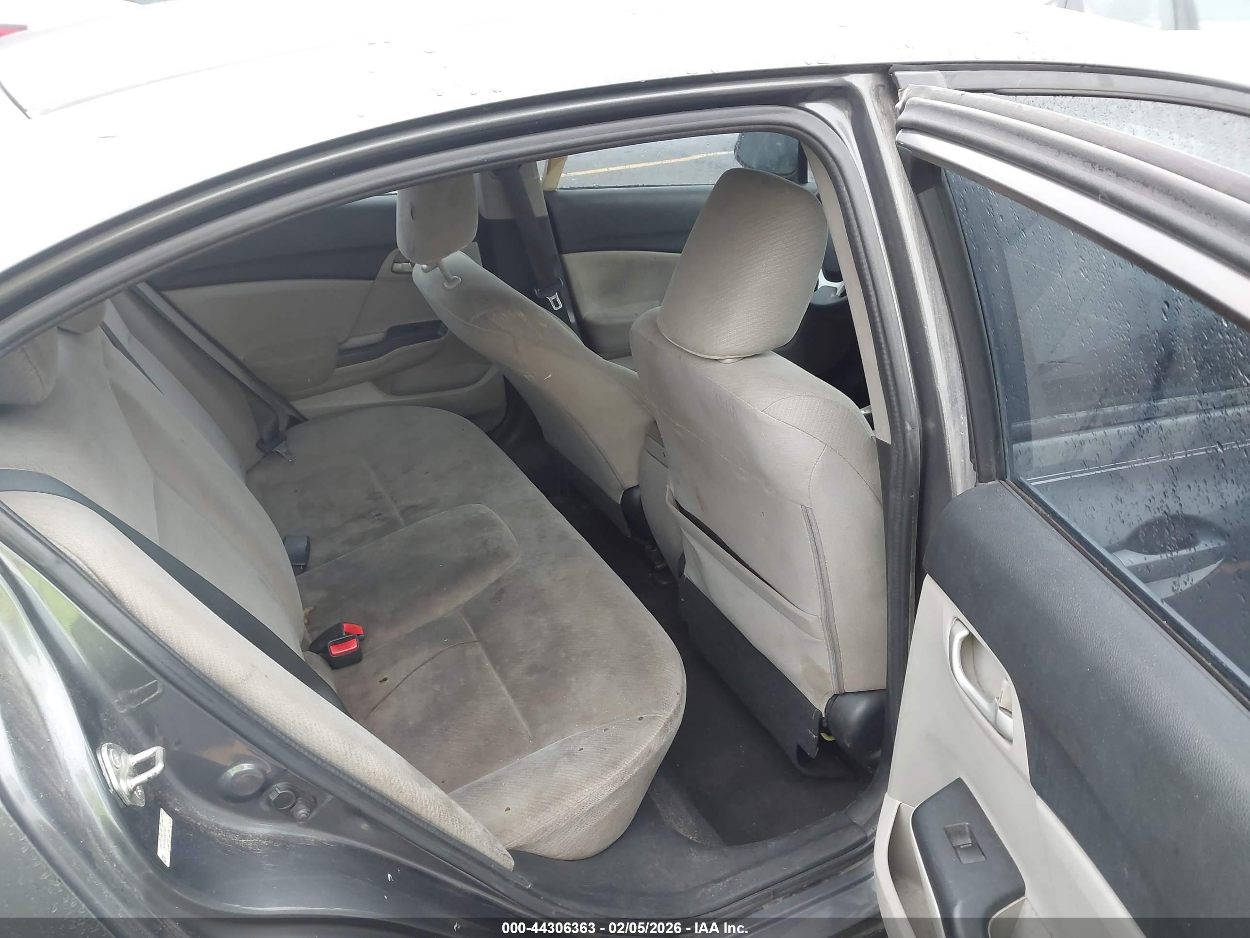 HONDA CIVIC image 8
