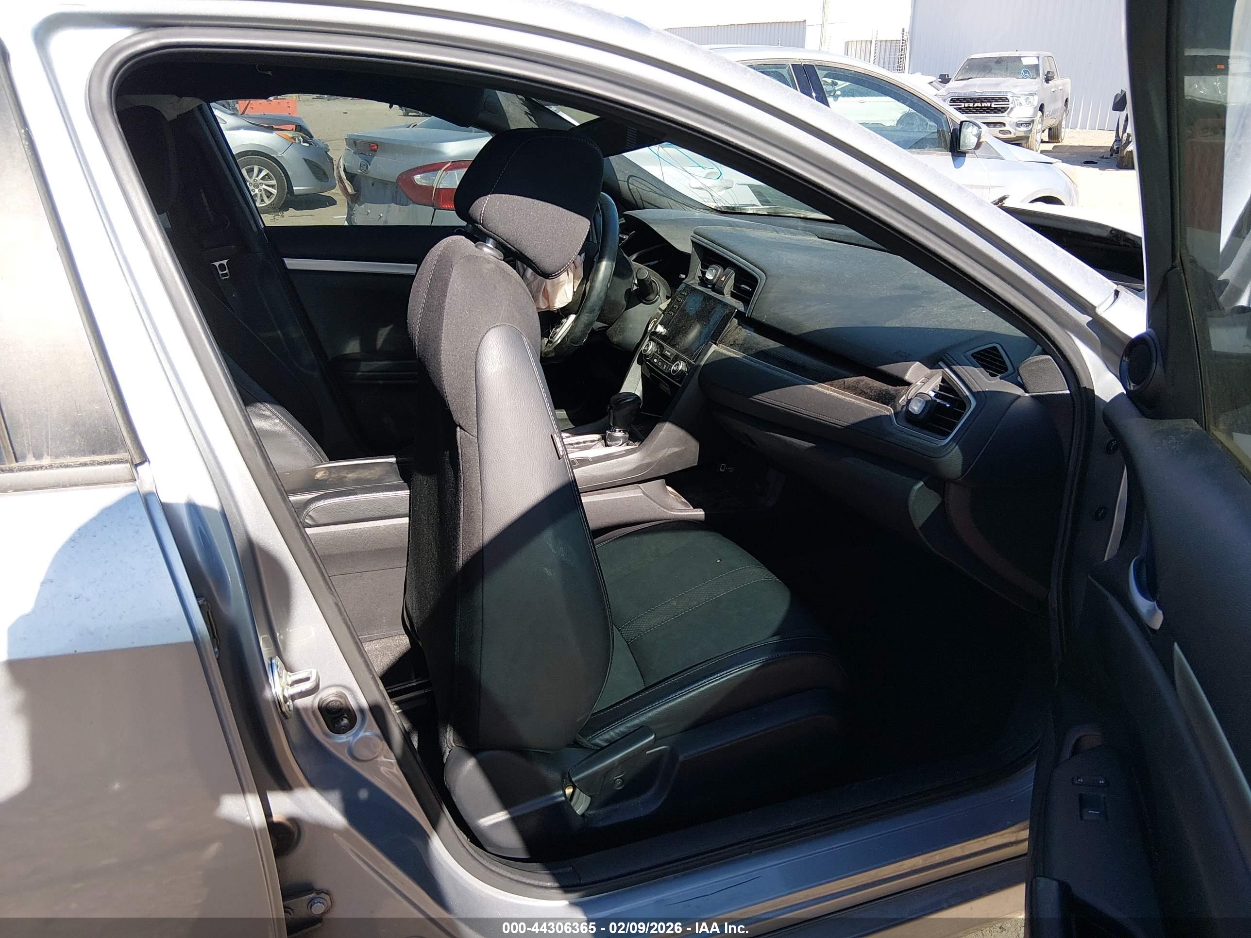 HONDA CIVIC image 5
