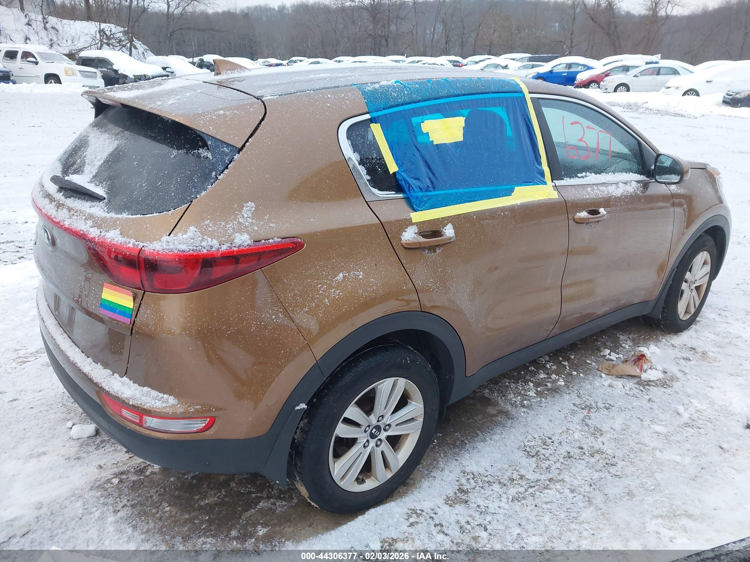 KIA SPORTAGE image 4