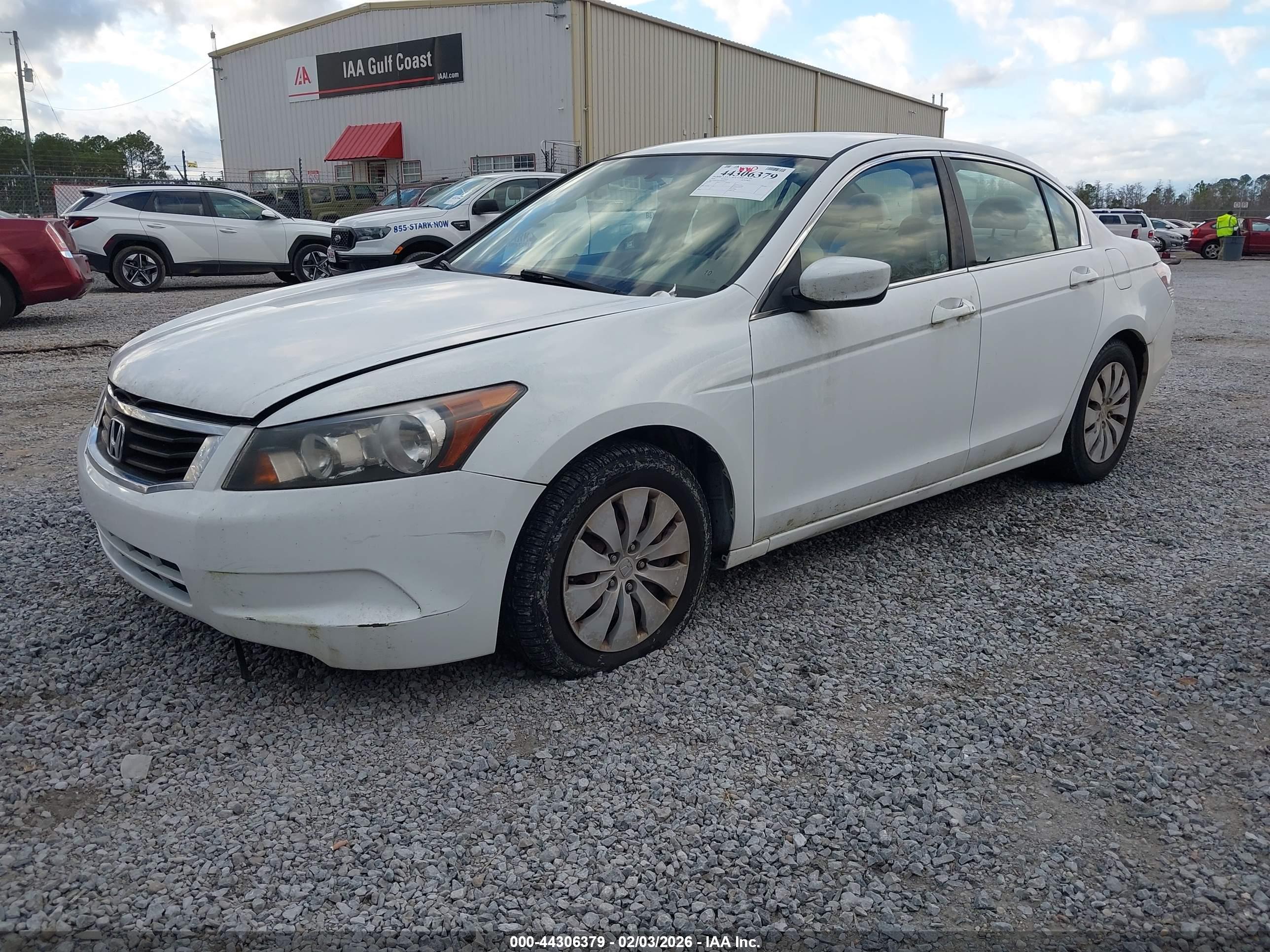 HONDA ACCORD image 2