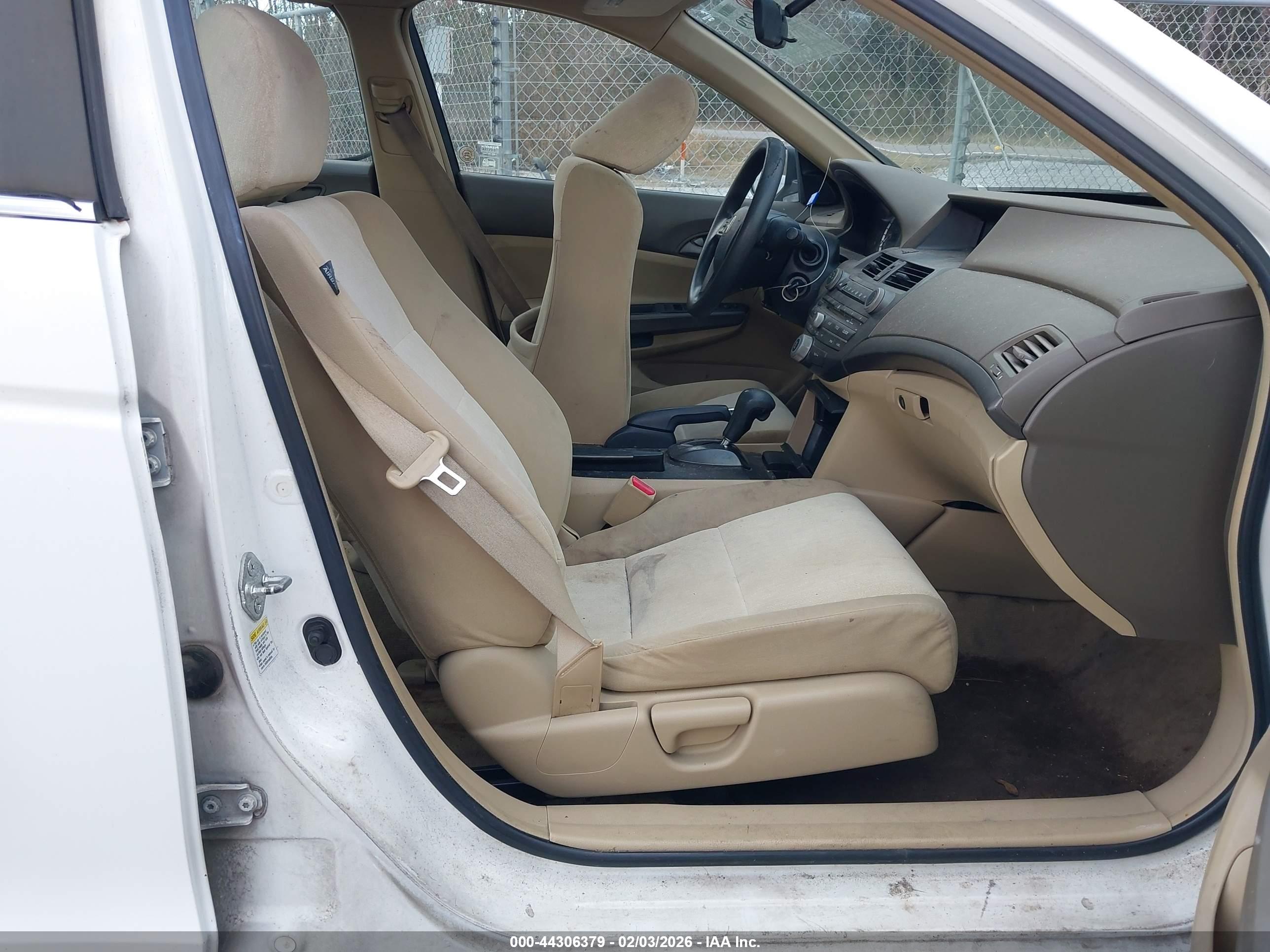 HONDA ACCORD image 5