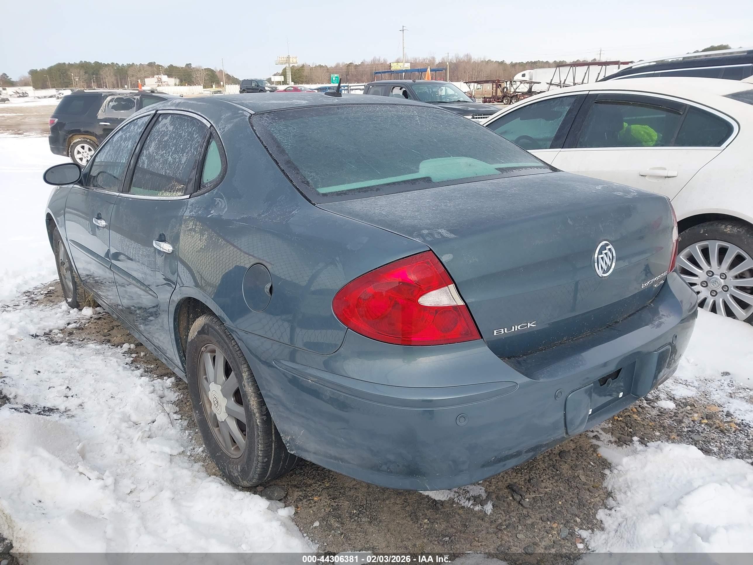 BUICK LACROSSE image 3