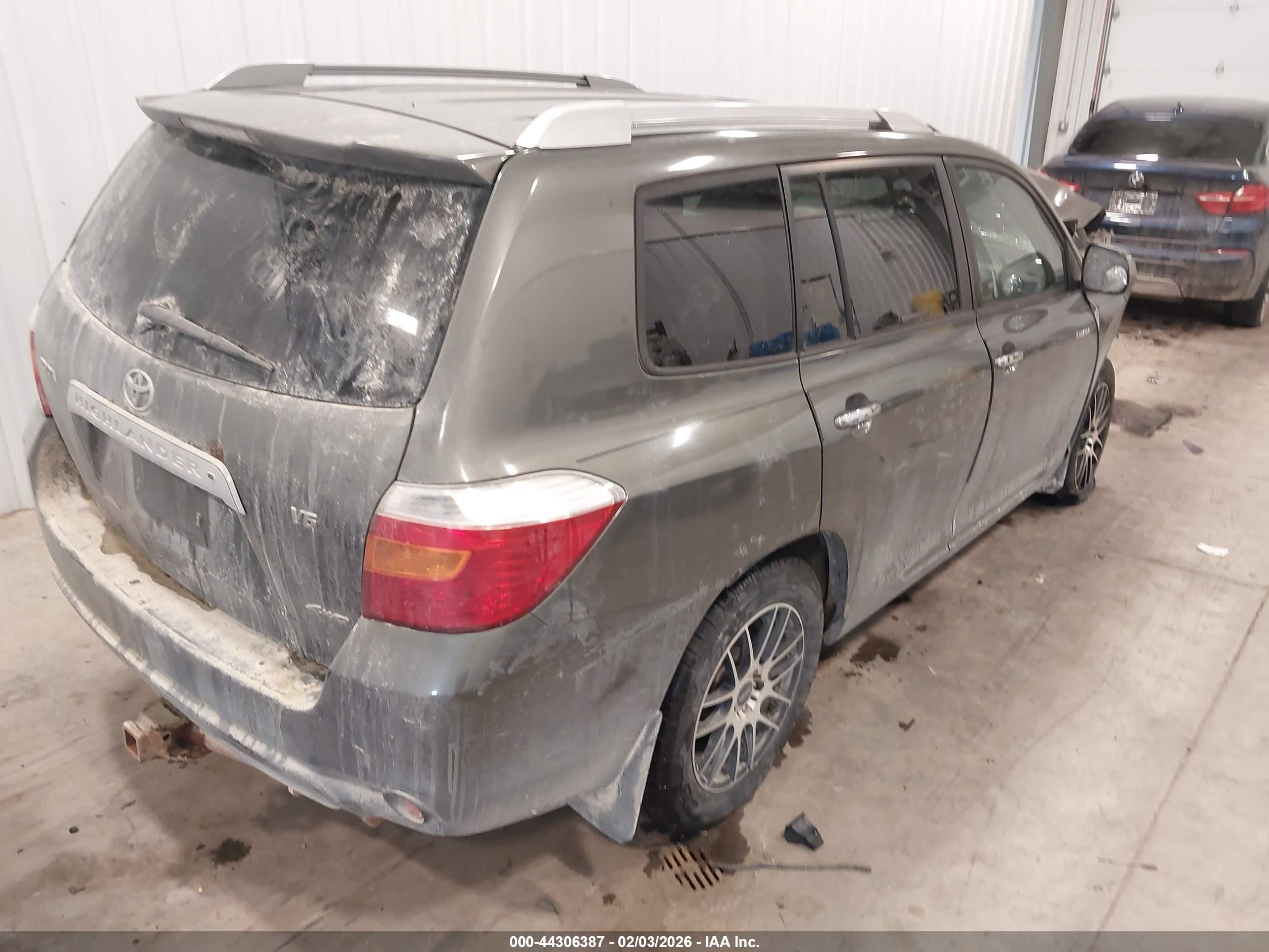 TOYOTA HIGHLANDER image 4