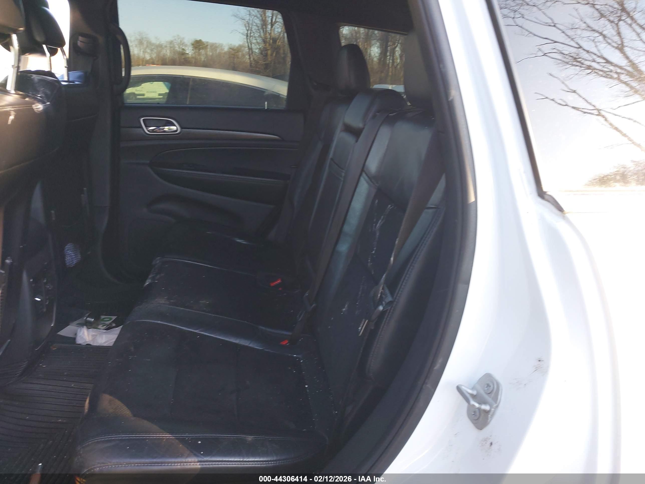 JEEP GRAND image 8