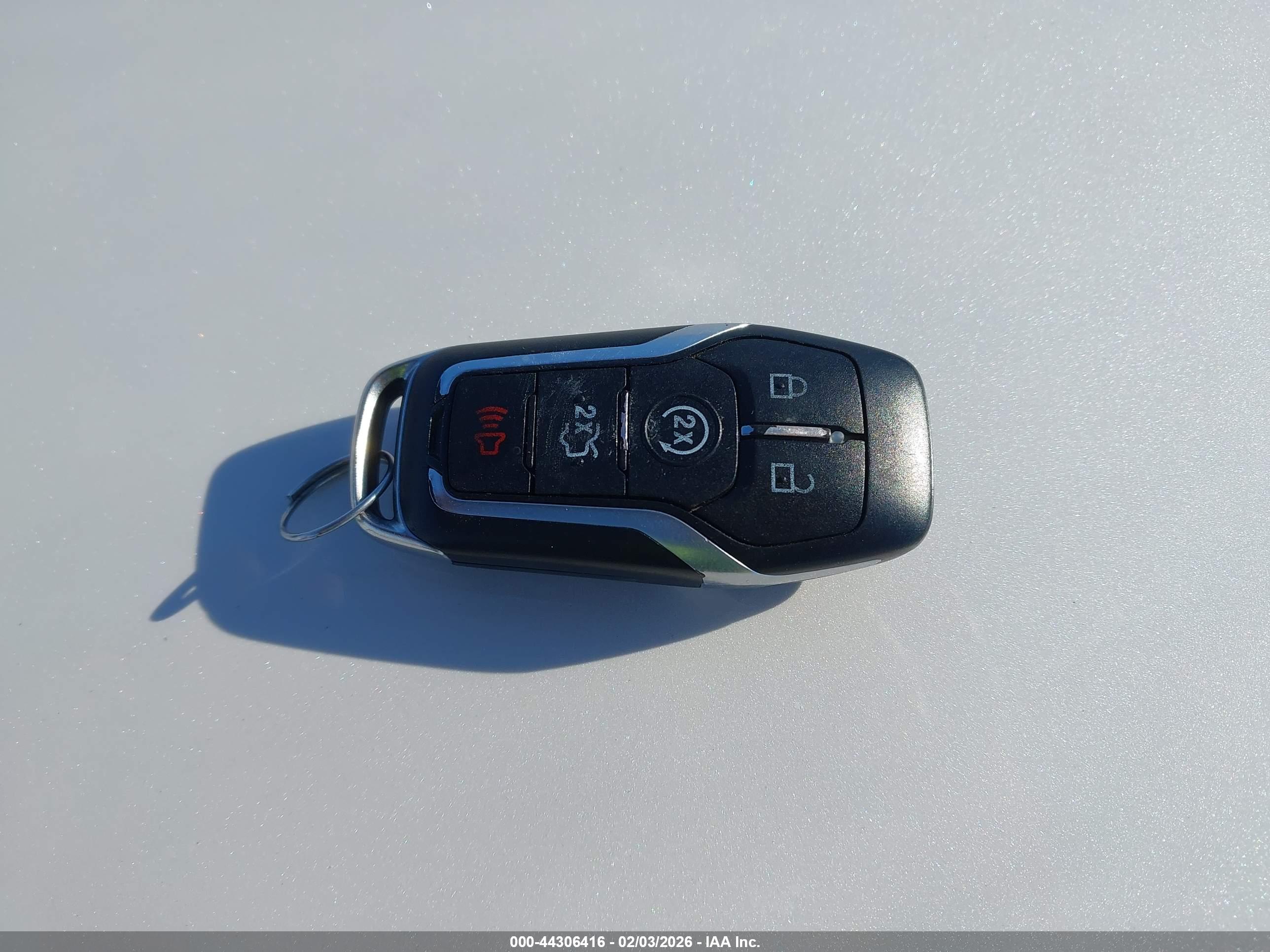 FORD EXPLORER image 11