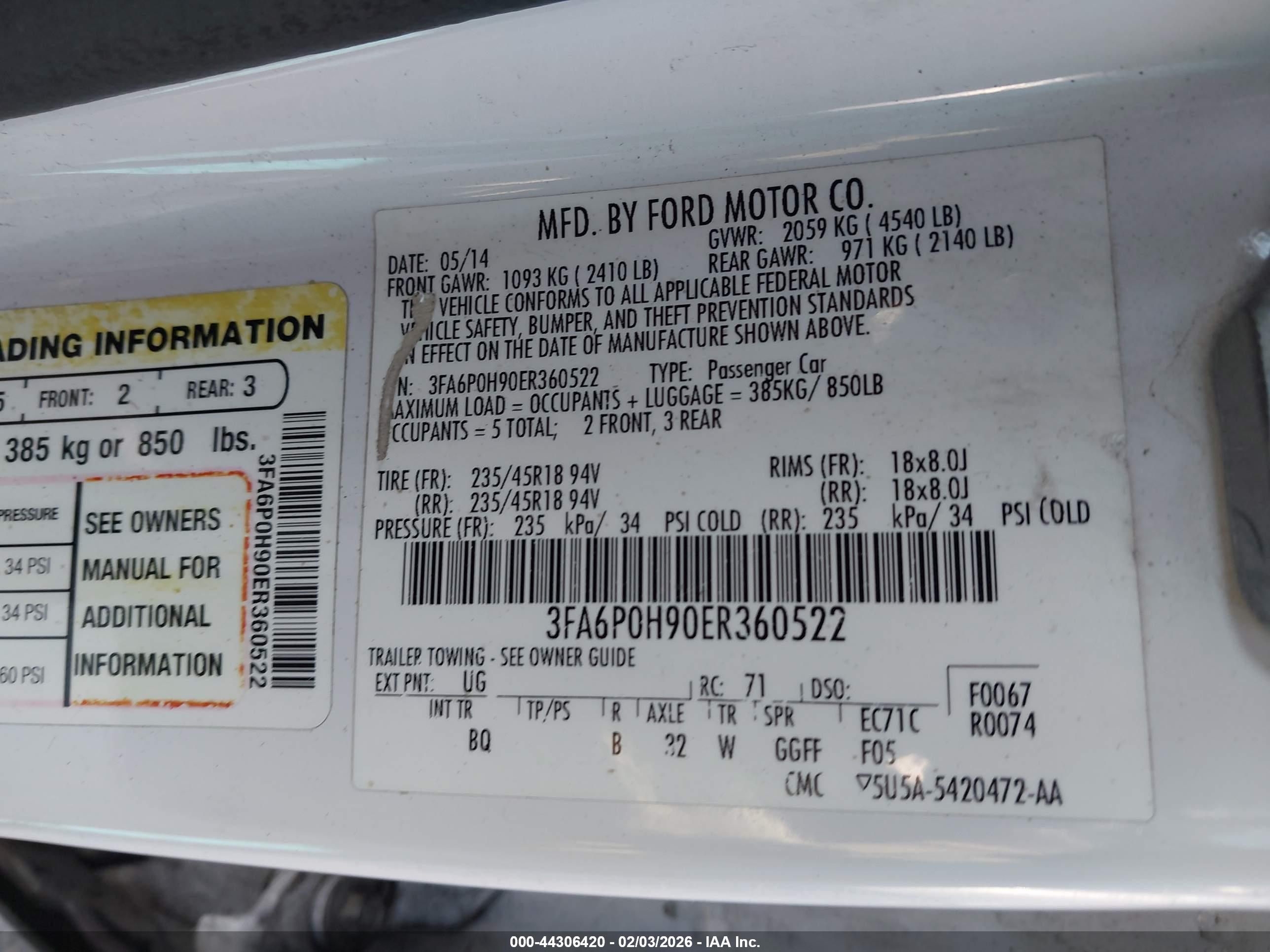 FORD FUSION image 9