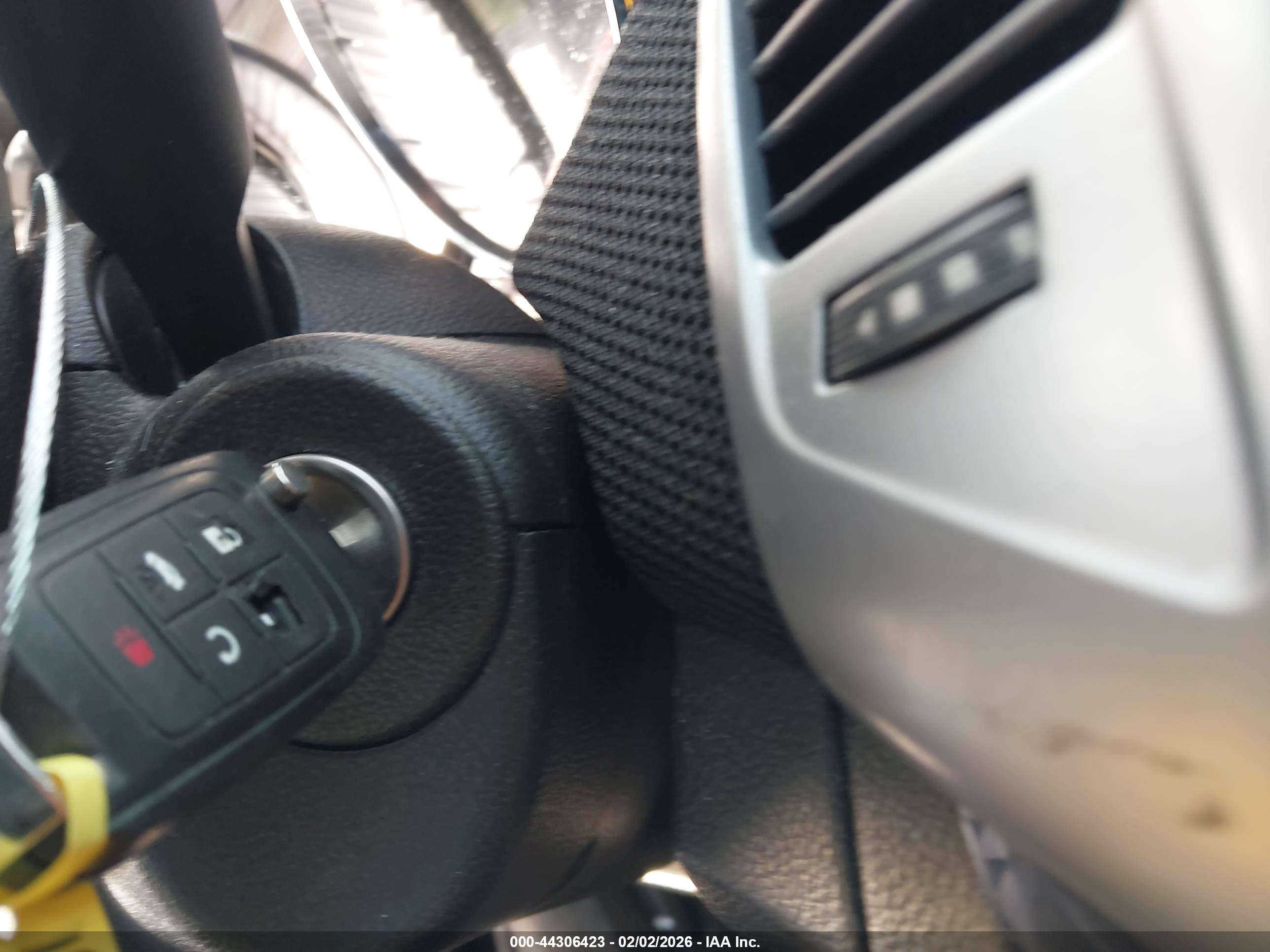 CHEVROLET CRUZE image 11