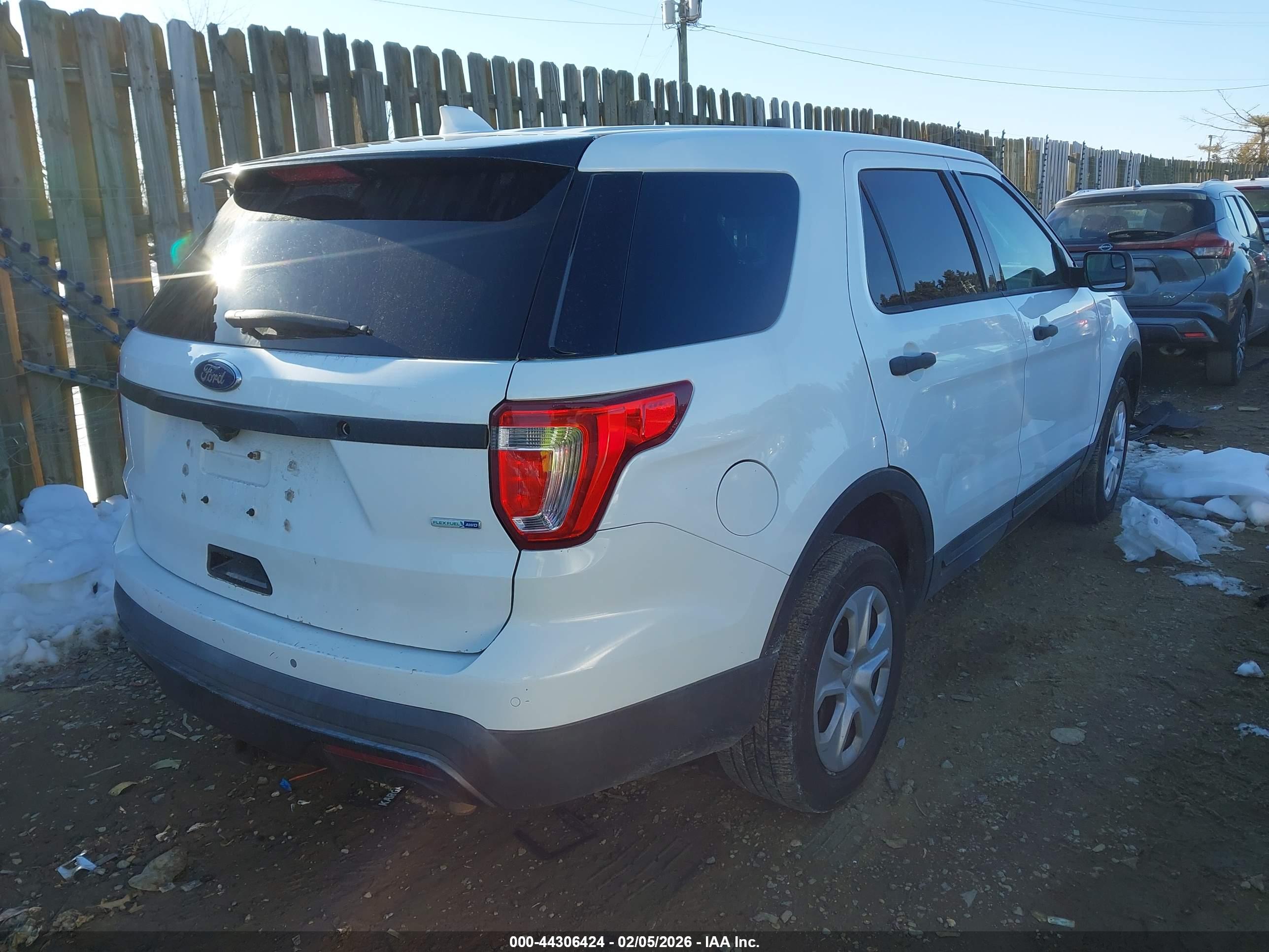 FORD UTILITY image 4