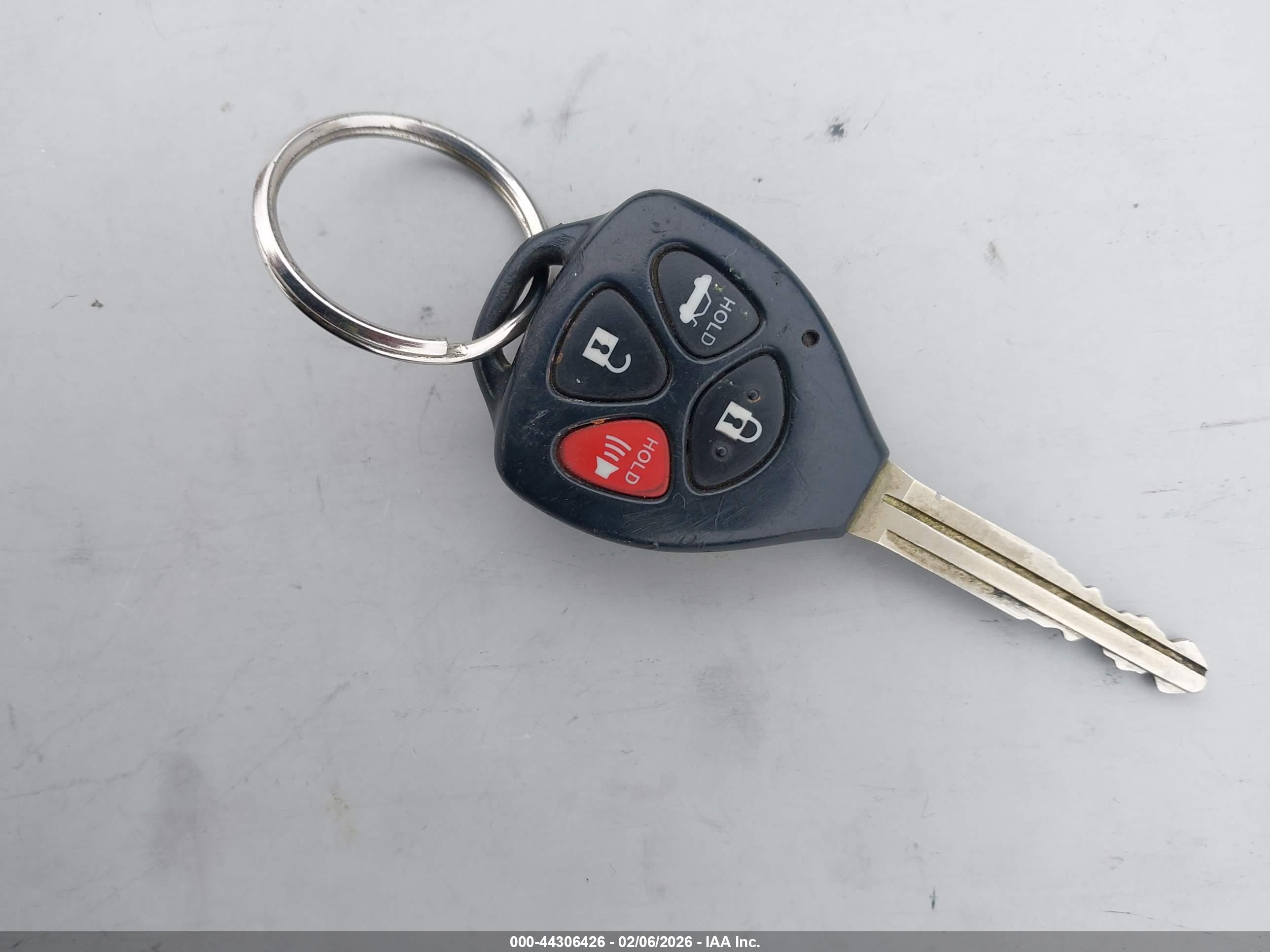 TOYOTA COROLLA image 11
