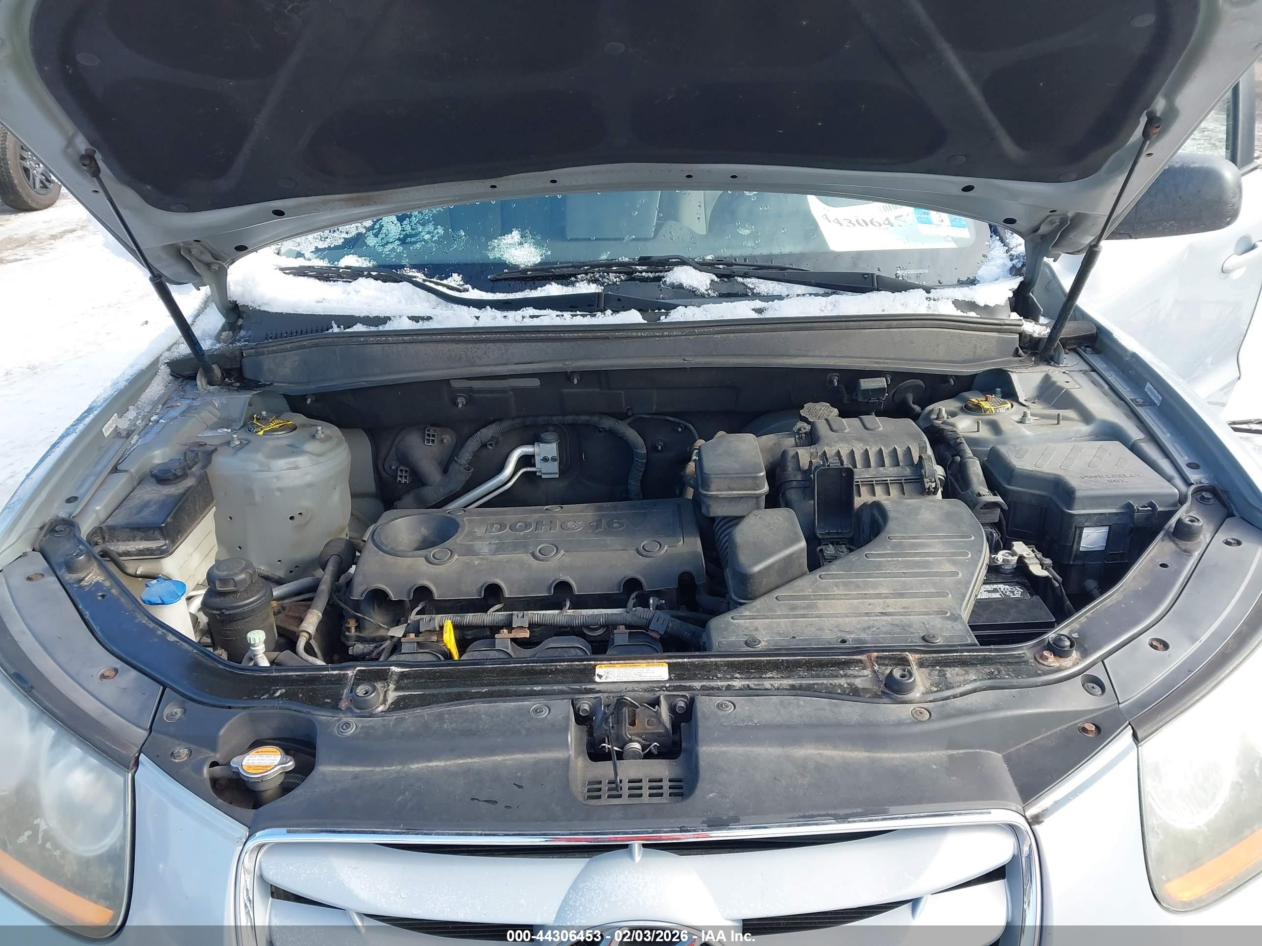 HYUNDAI SANTA image 10