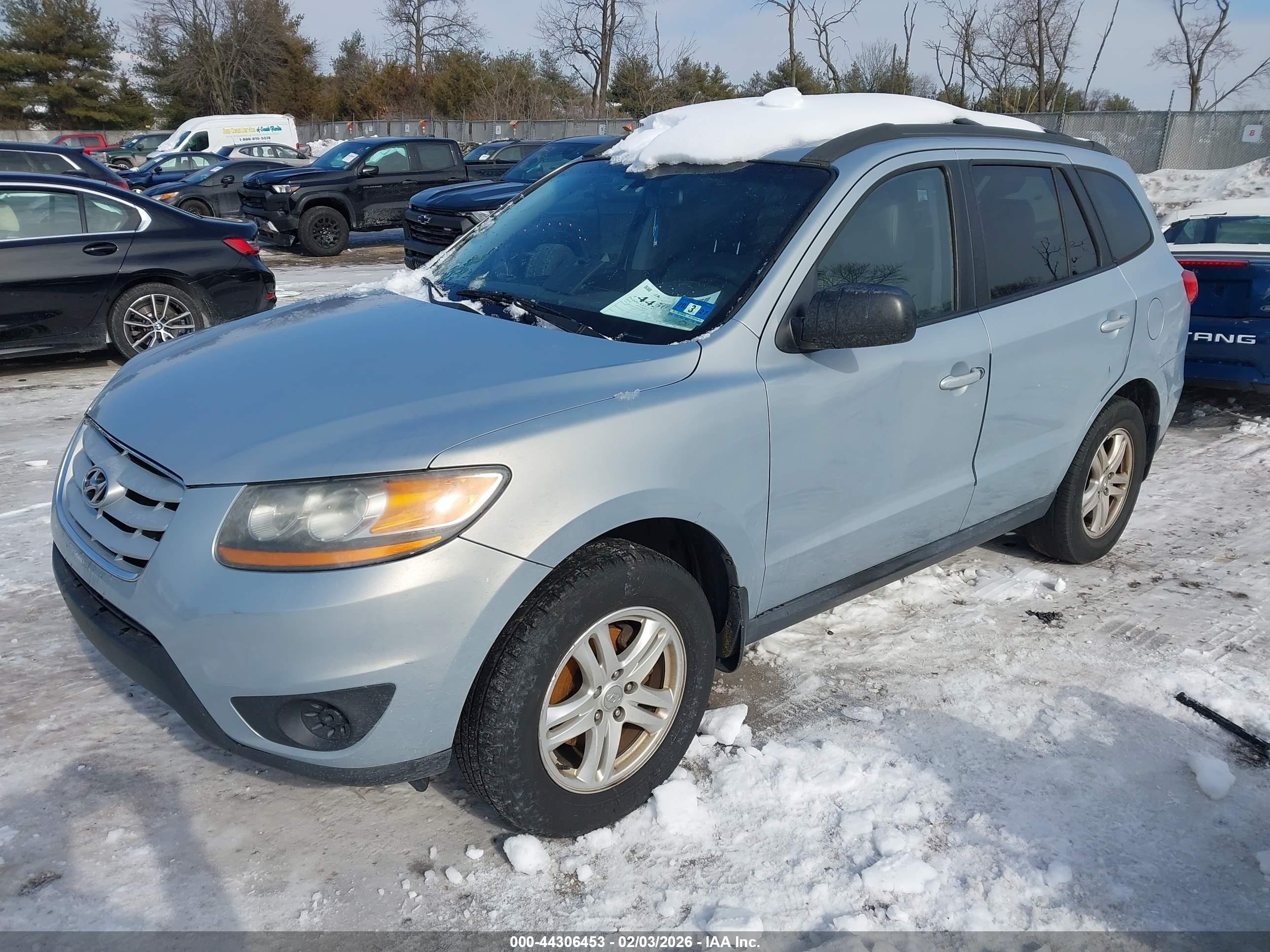 HYUNDAI SANTA image 2
