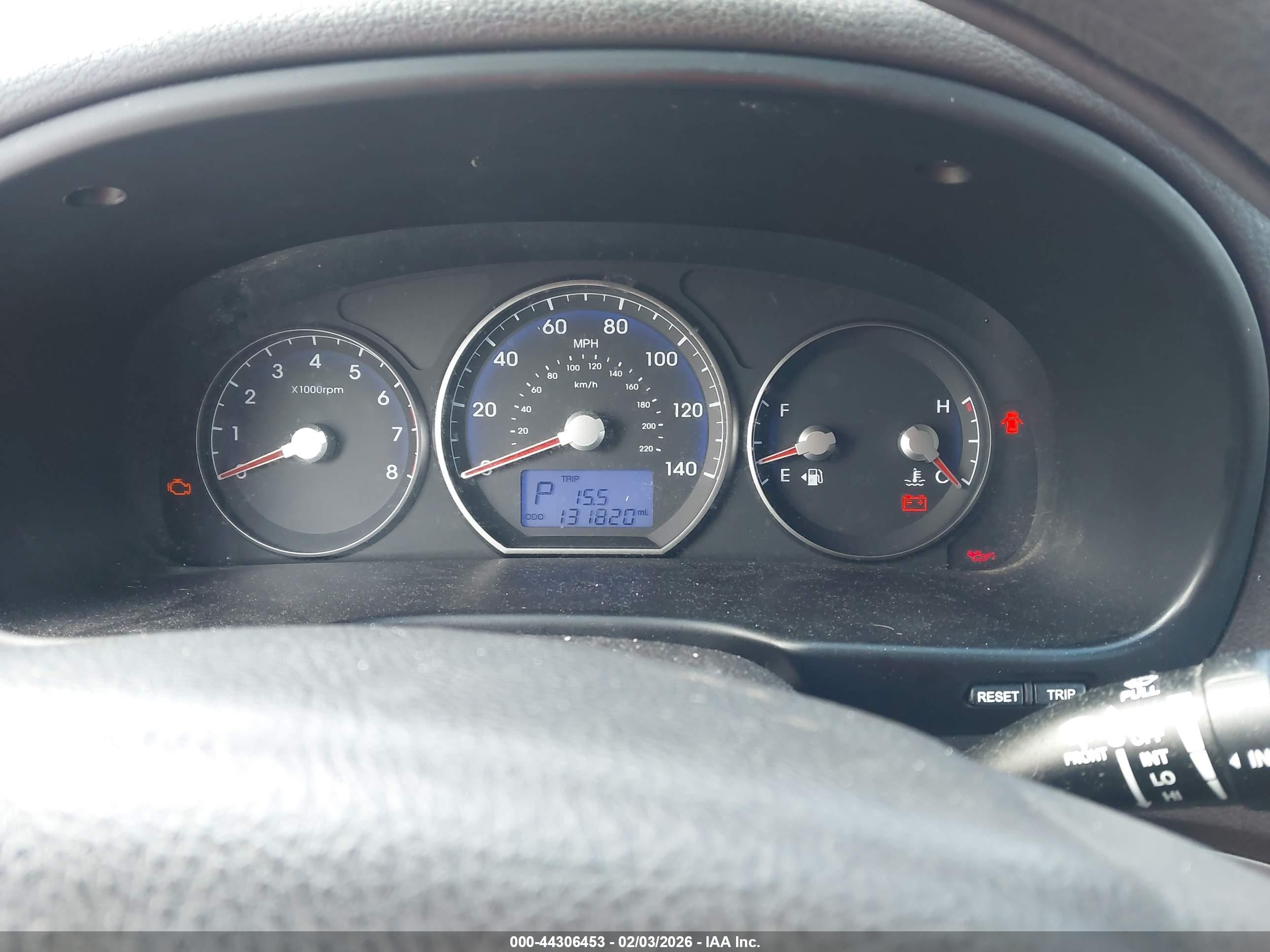 HYUNDAI SANTA image 7