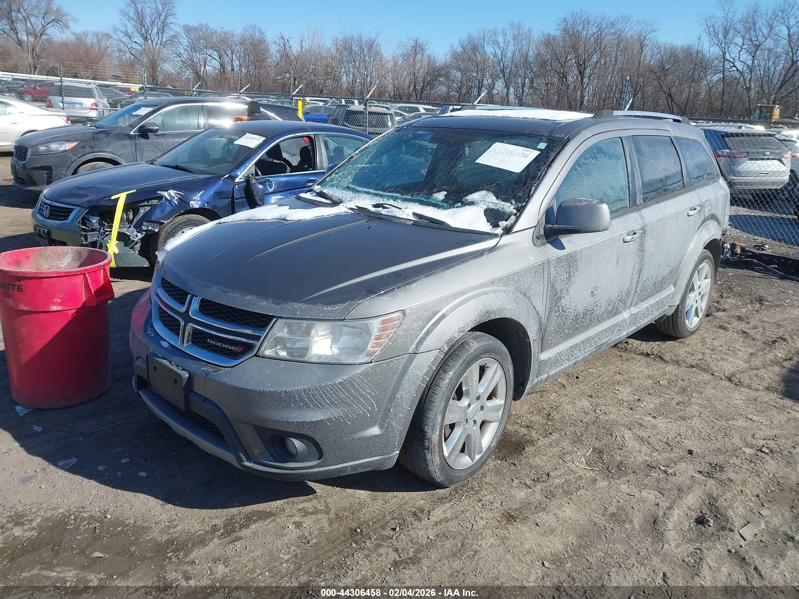 DODGE JOURNEY image 2