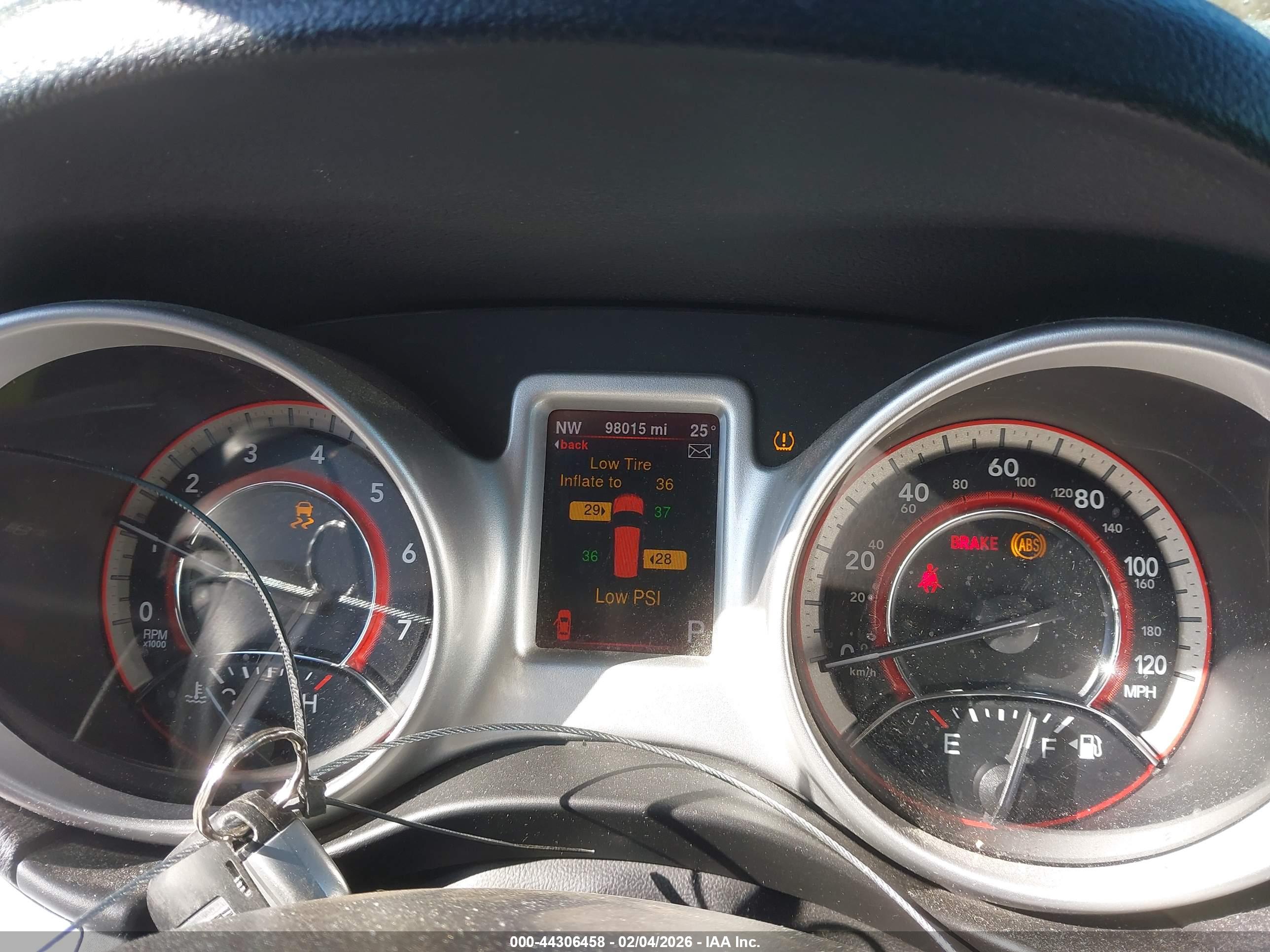 DODGE JOURNEY image 7