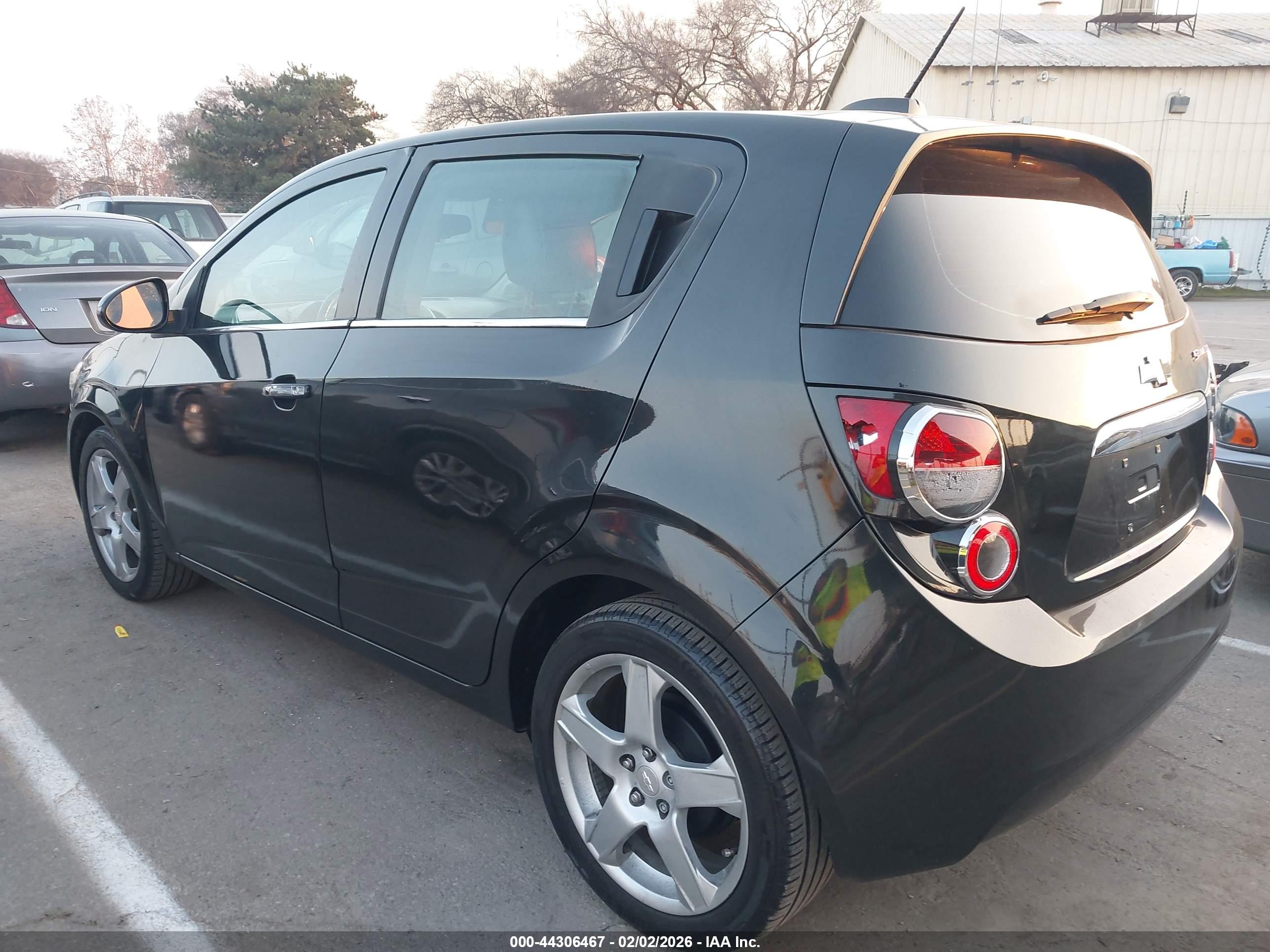 CHEVROLET SONIC image 3