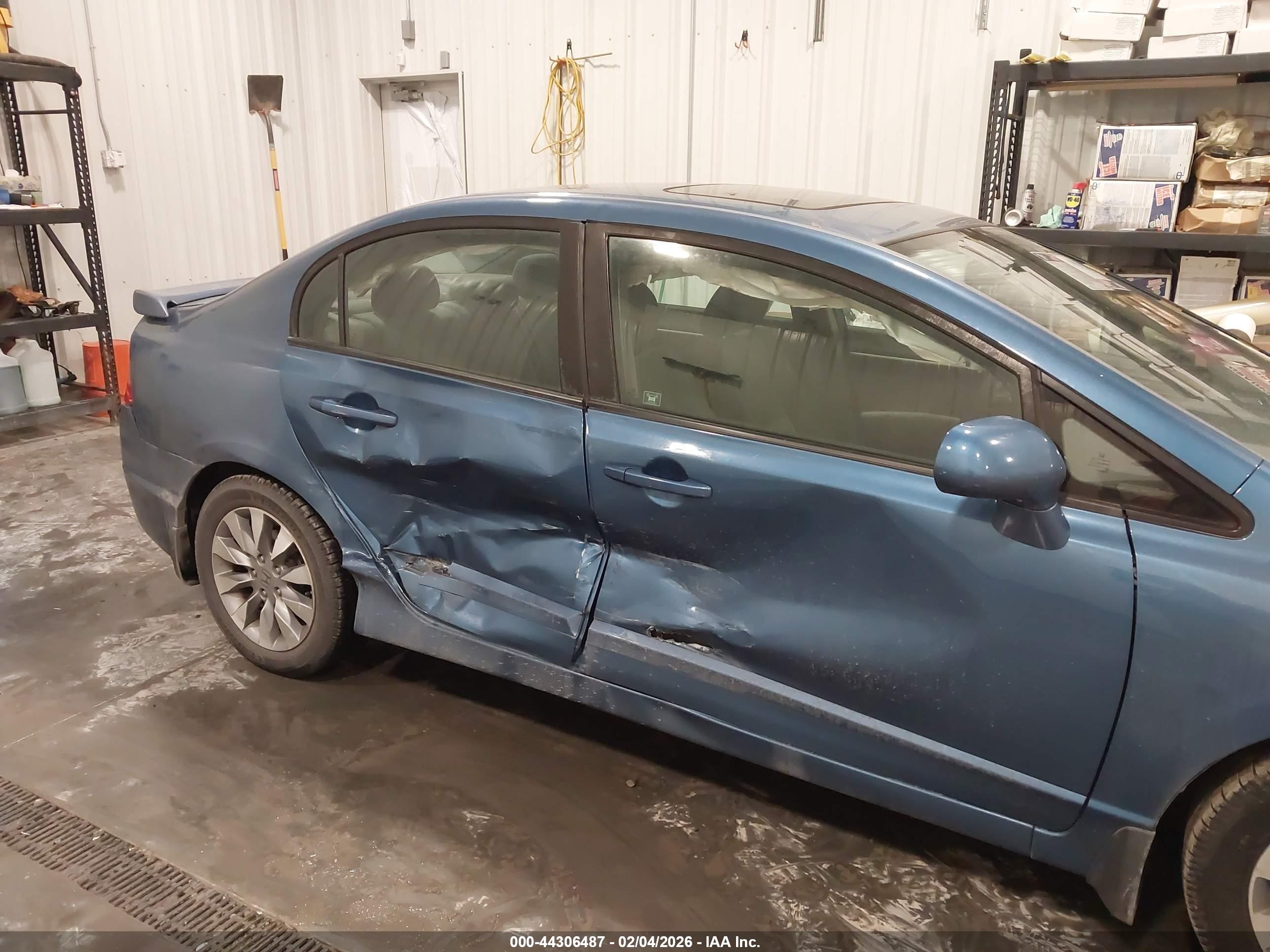 HONDA CIVIC image 6