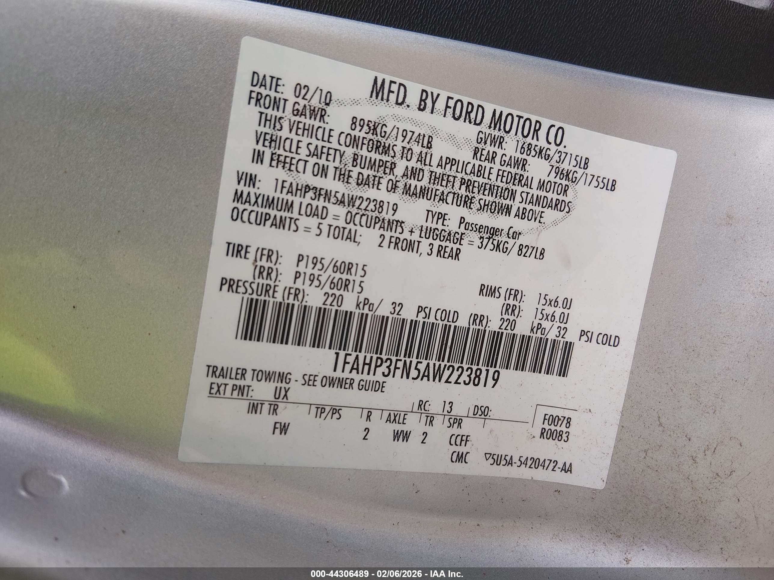 FORD FOCUS image 9