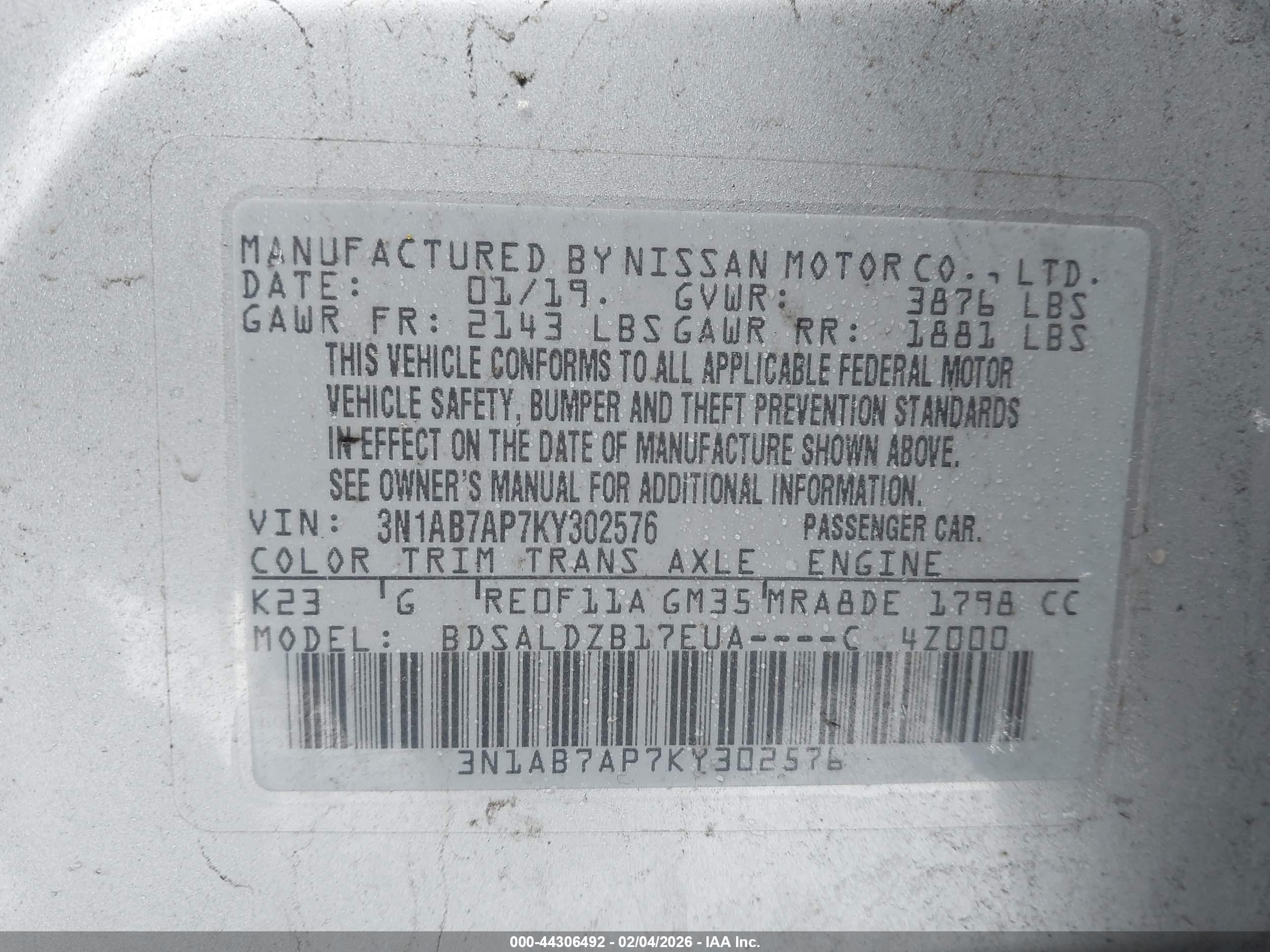 NISSAN SENTRA image 9