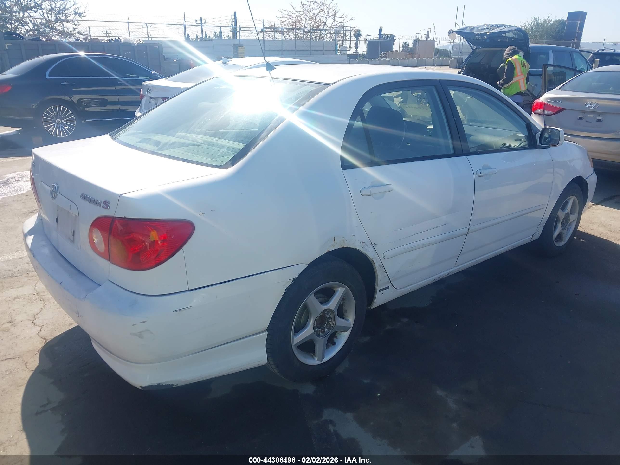 TOYOTA COROLLA image 4