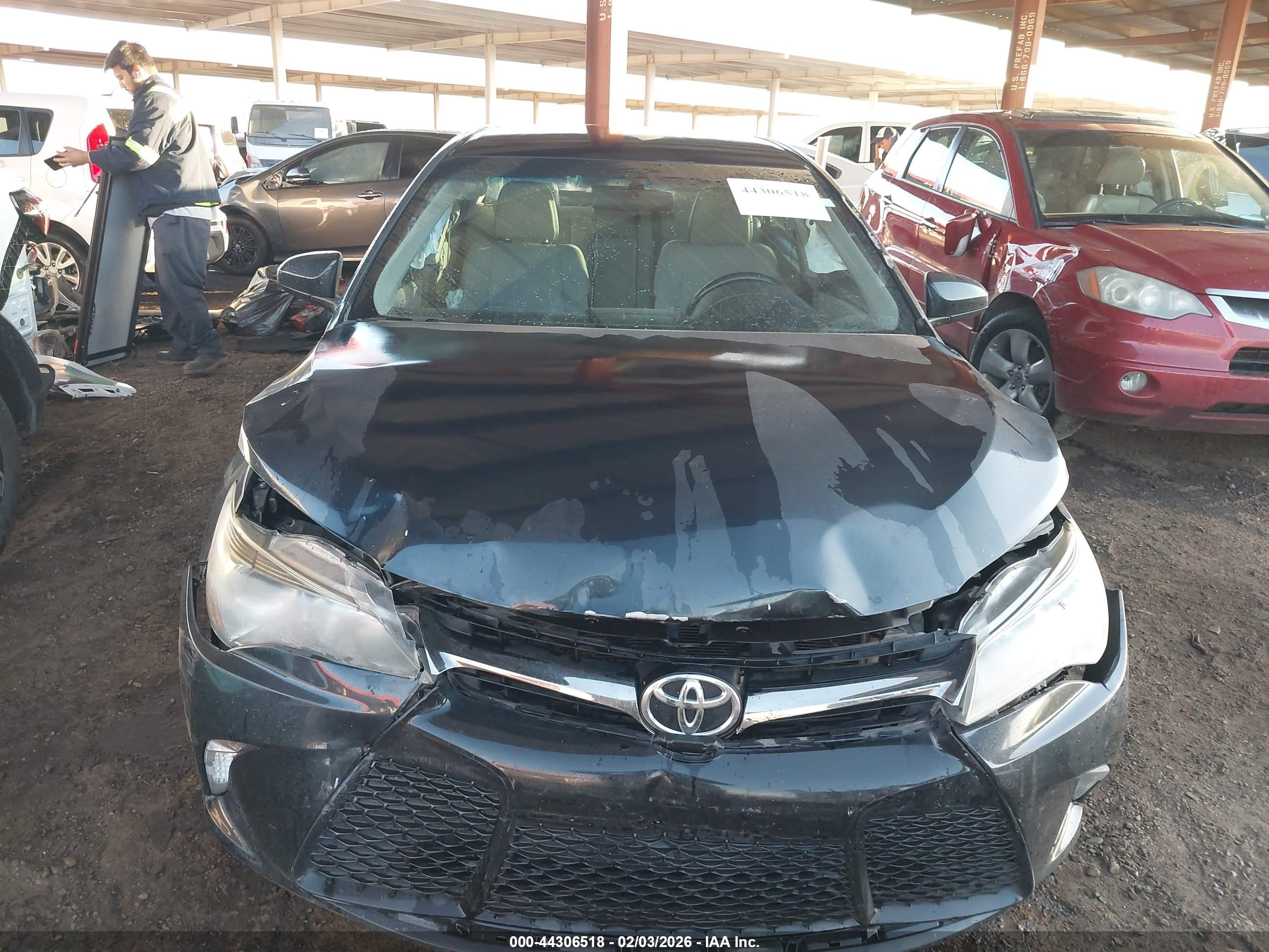 TOYOTA CAMRY image 6