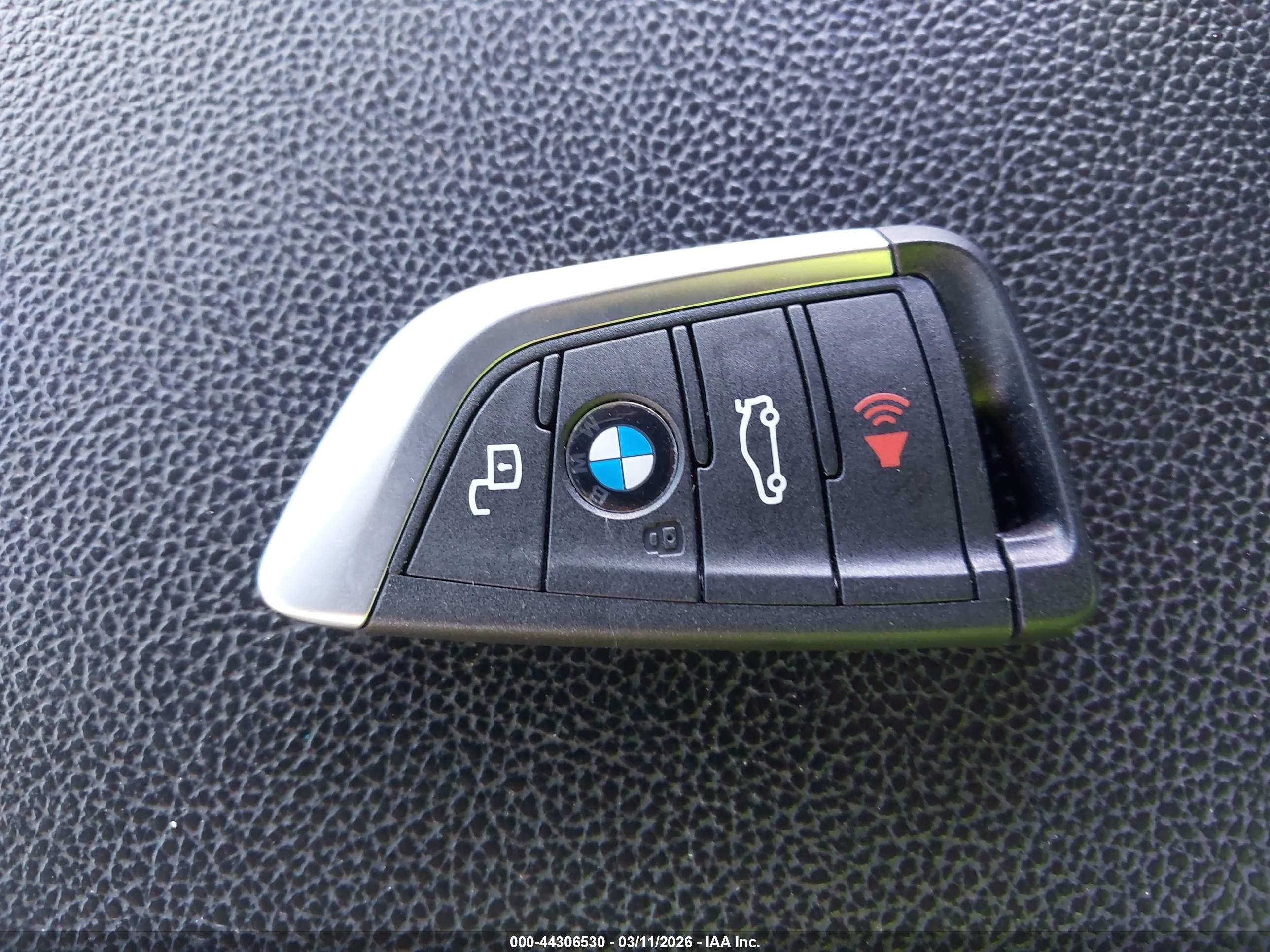 BMW M340I image 11