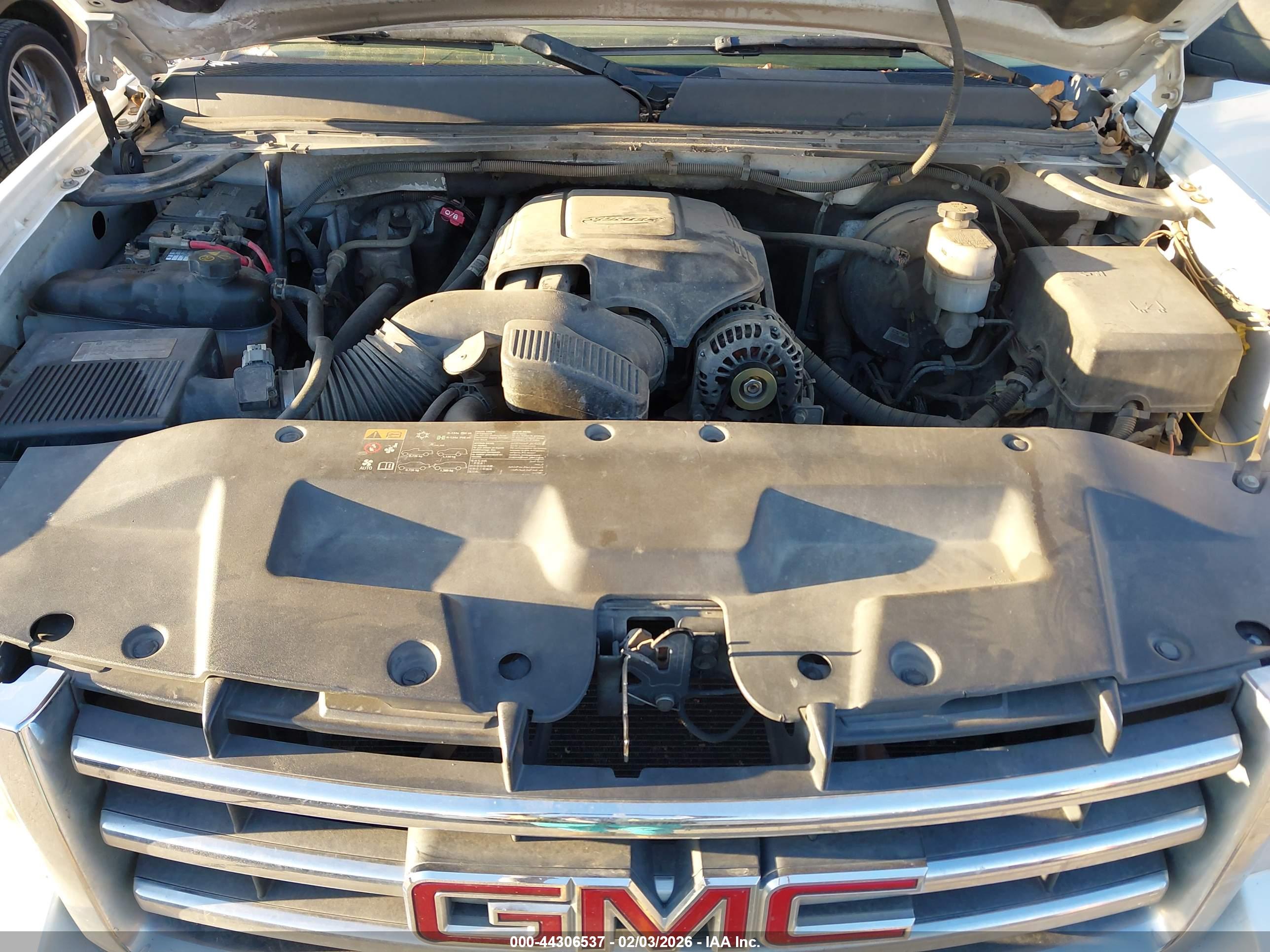 GMC SIERRA image 10
