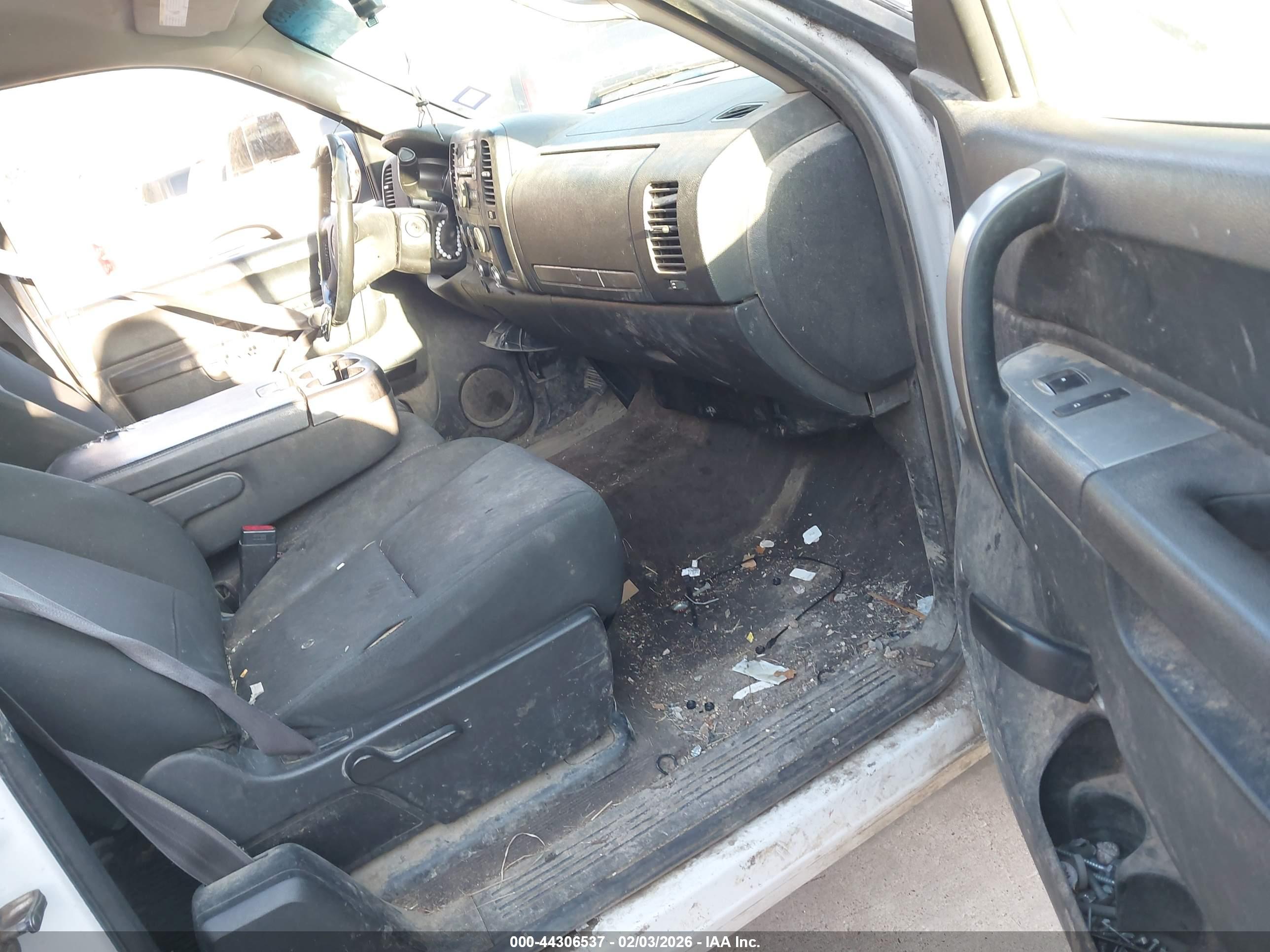 GMC SIERRA image 5