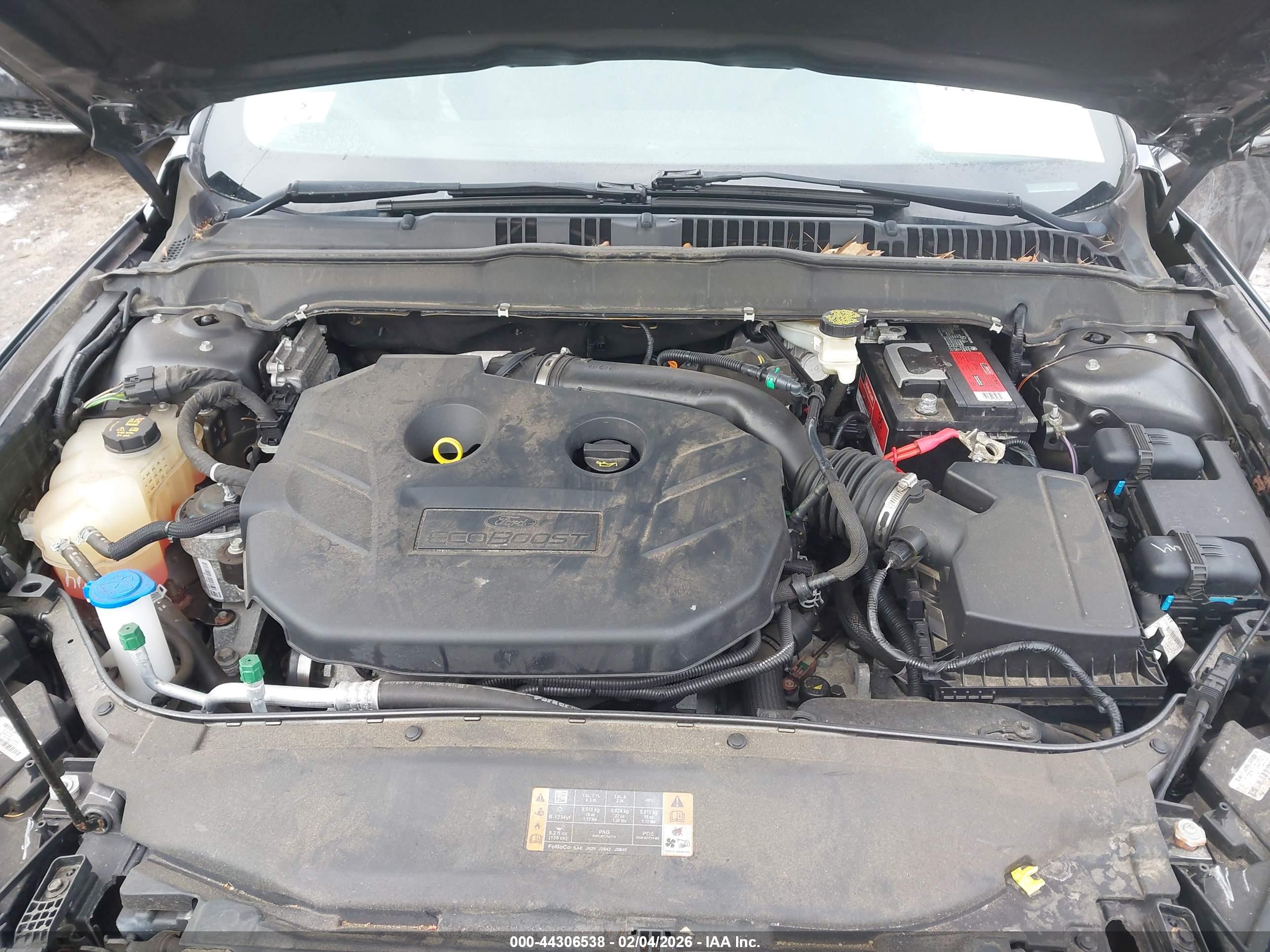 FORD FUSION image 10