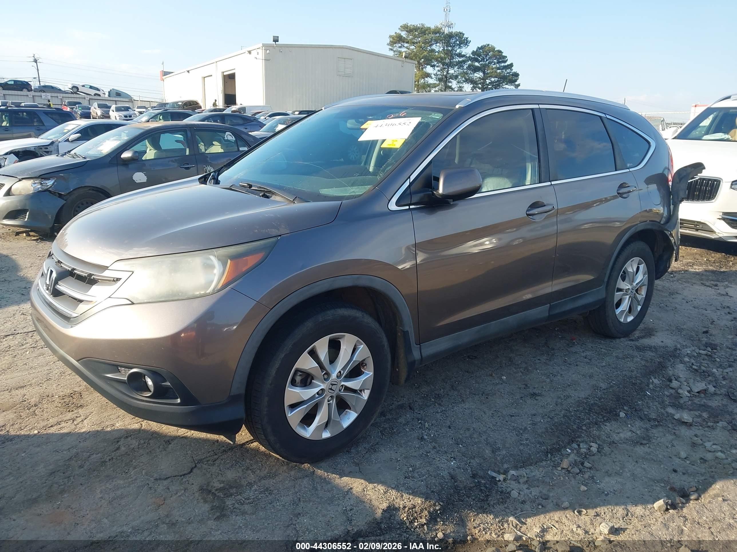 HONDA CR-V image 2