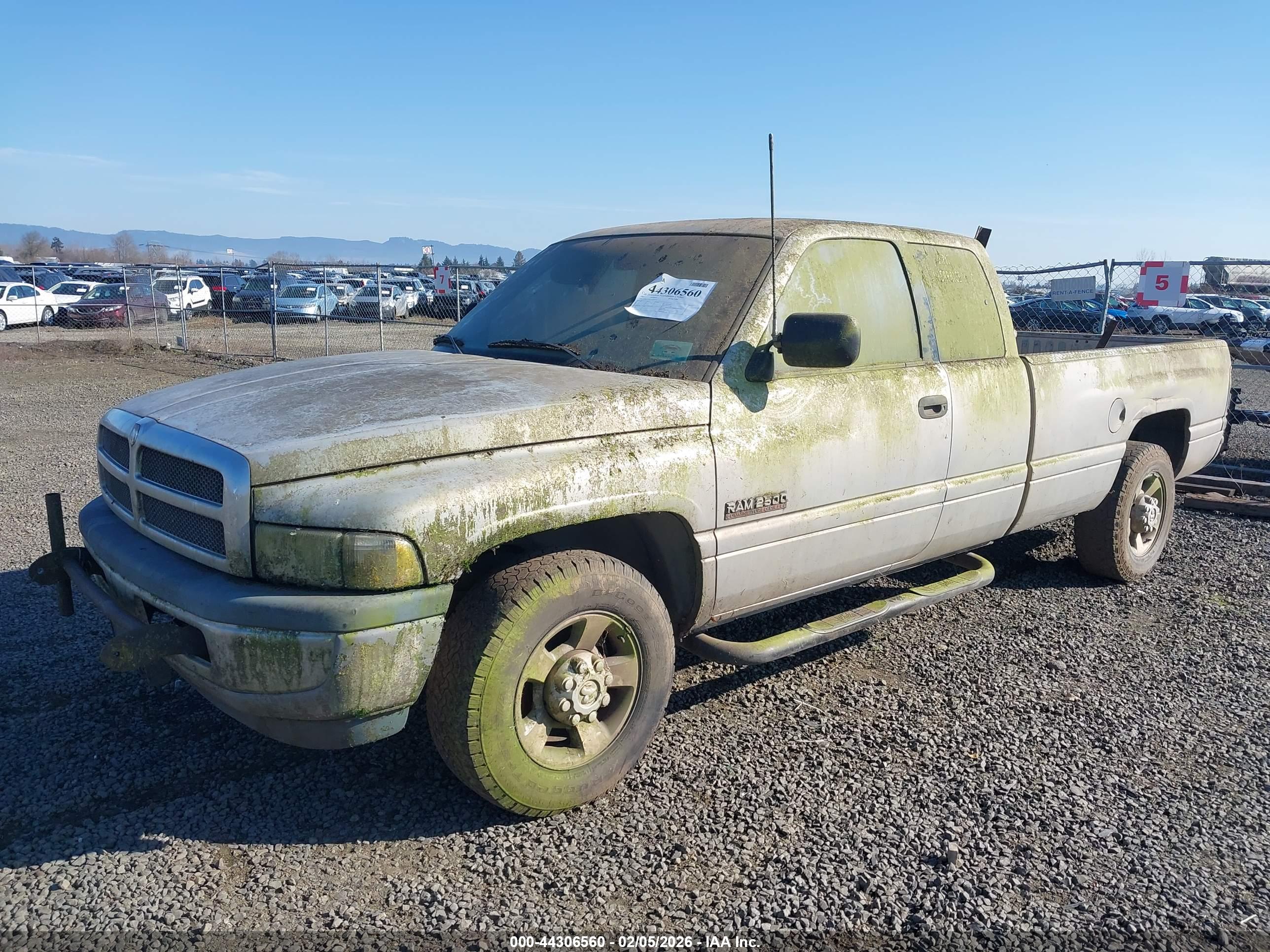 DODGE RAM image 2