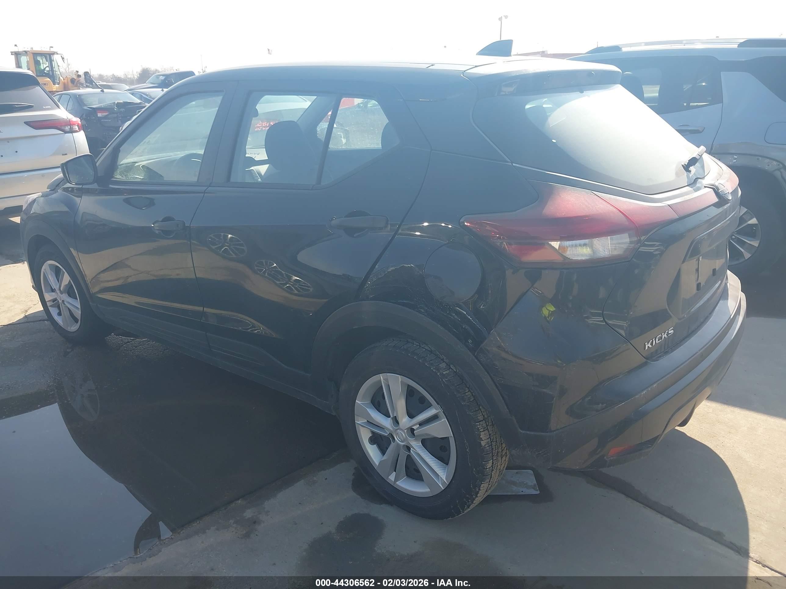 NISSAN KICKS image 3