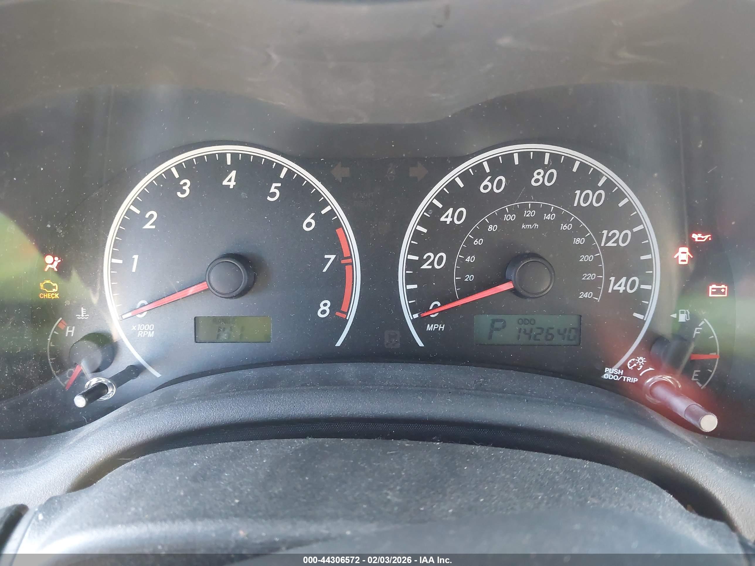 TOYOTA COROLLA image 7