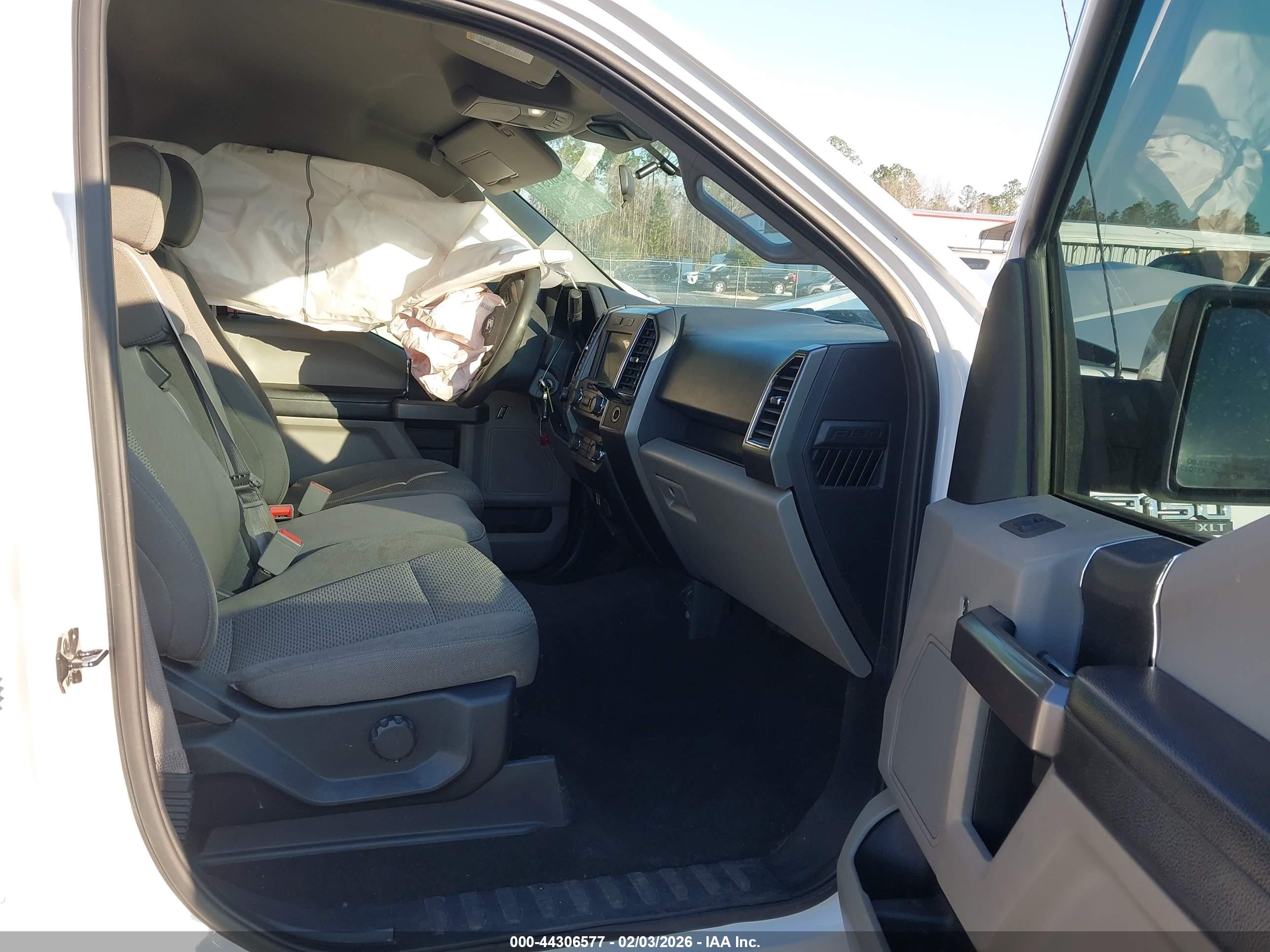 FORD F-150 image 5