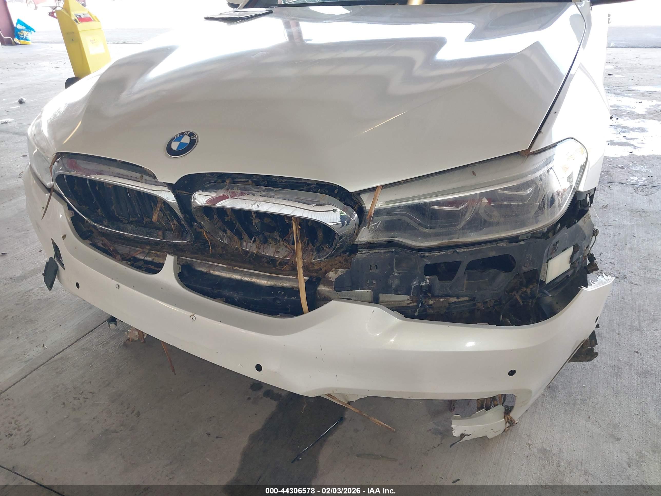 BMW 540I image 6