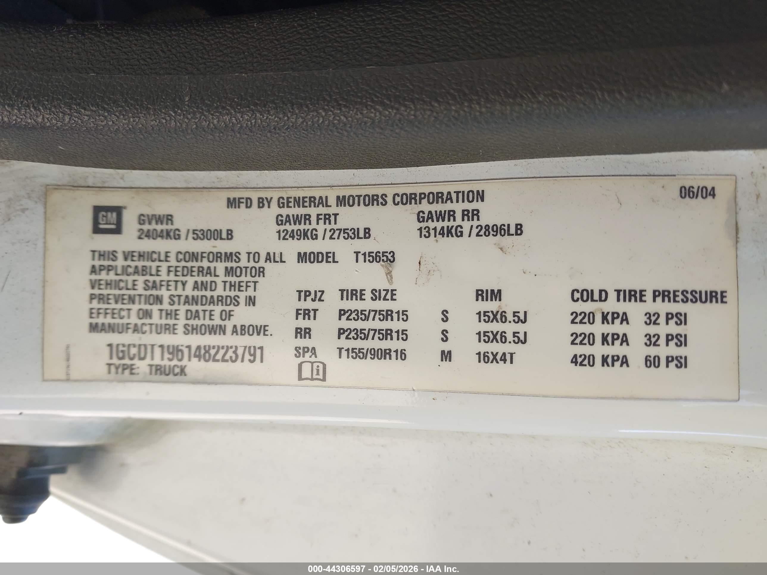 CHEVROLET COLORADO image 9