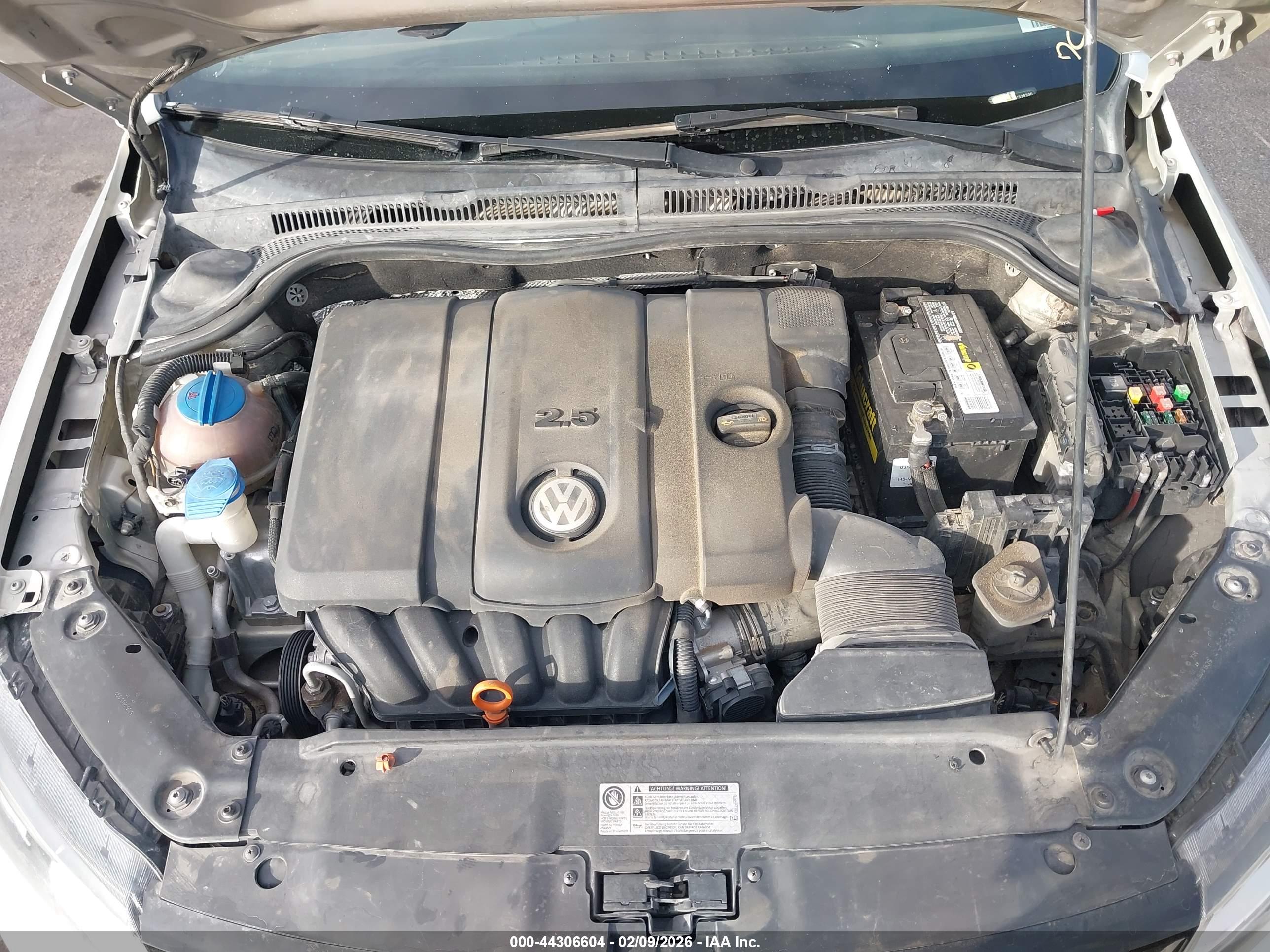 VOLKSWAGEN JETTA image 10