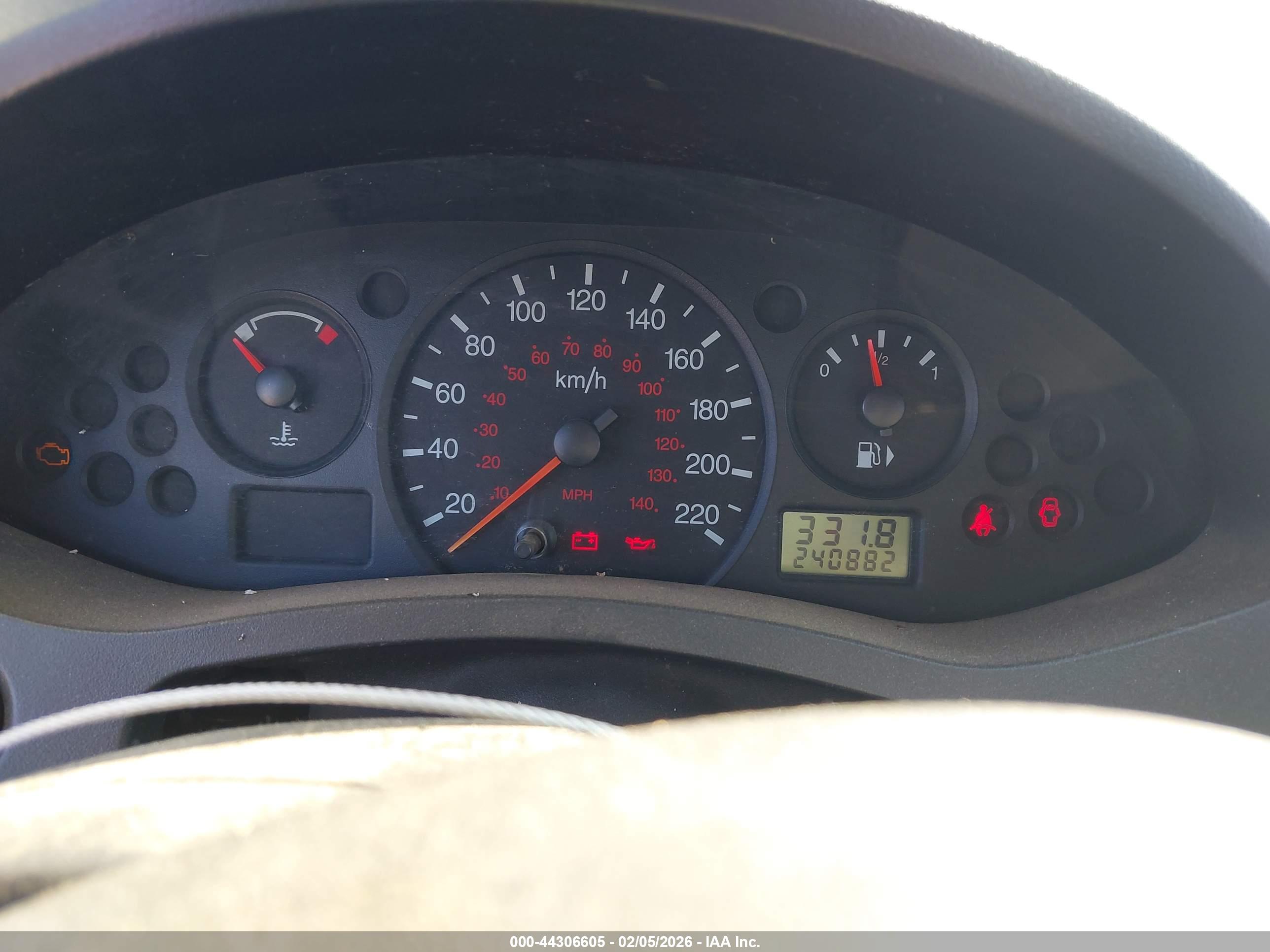FORD FOCUS image 7