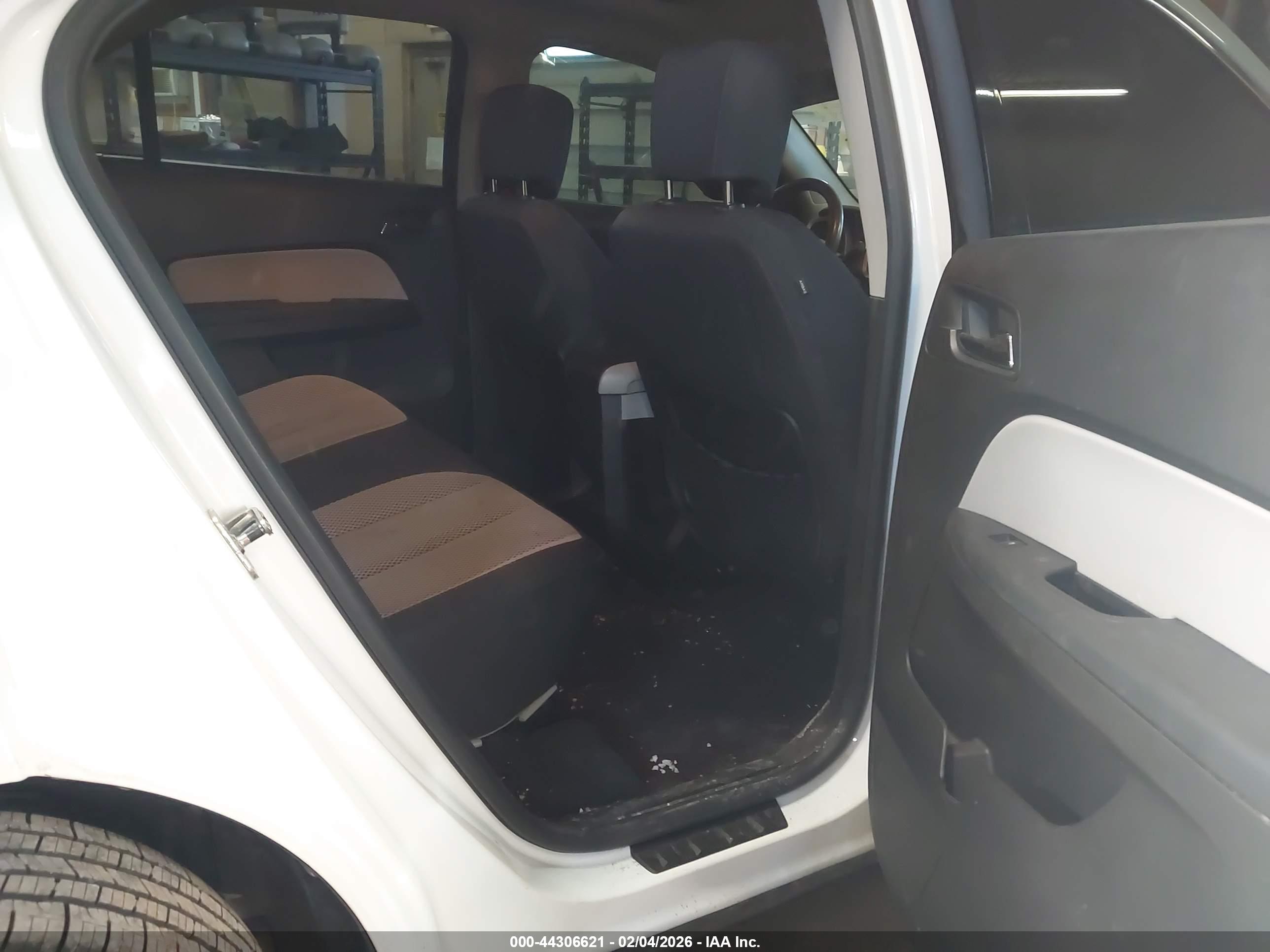 CHEVROLET EQUINOX image 8