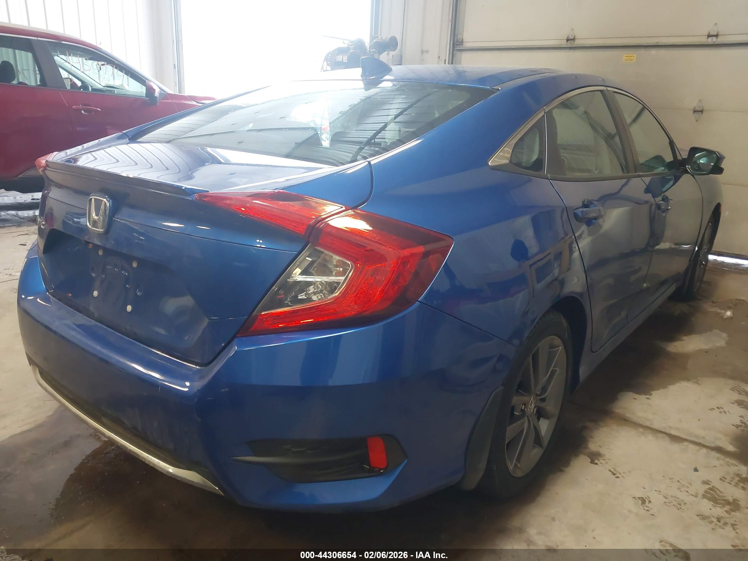 HONDA CIVIC image 4