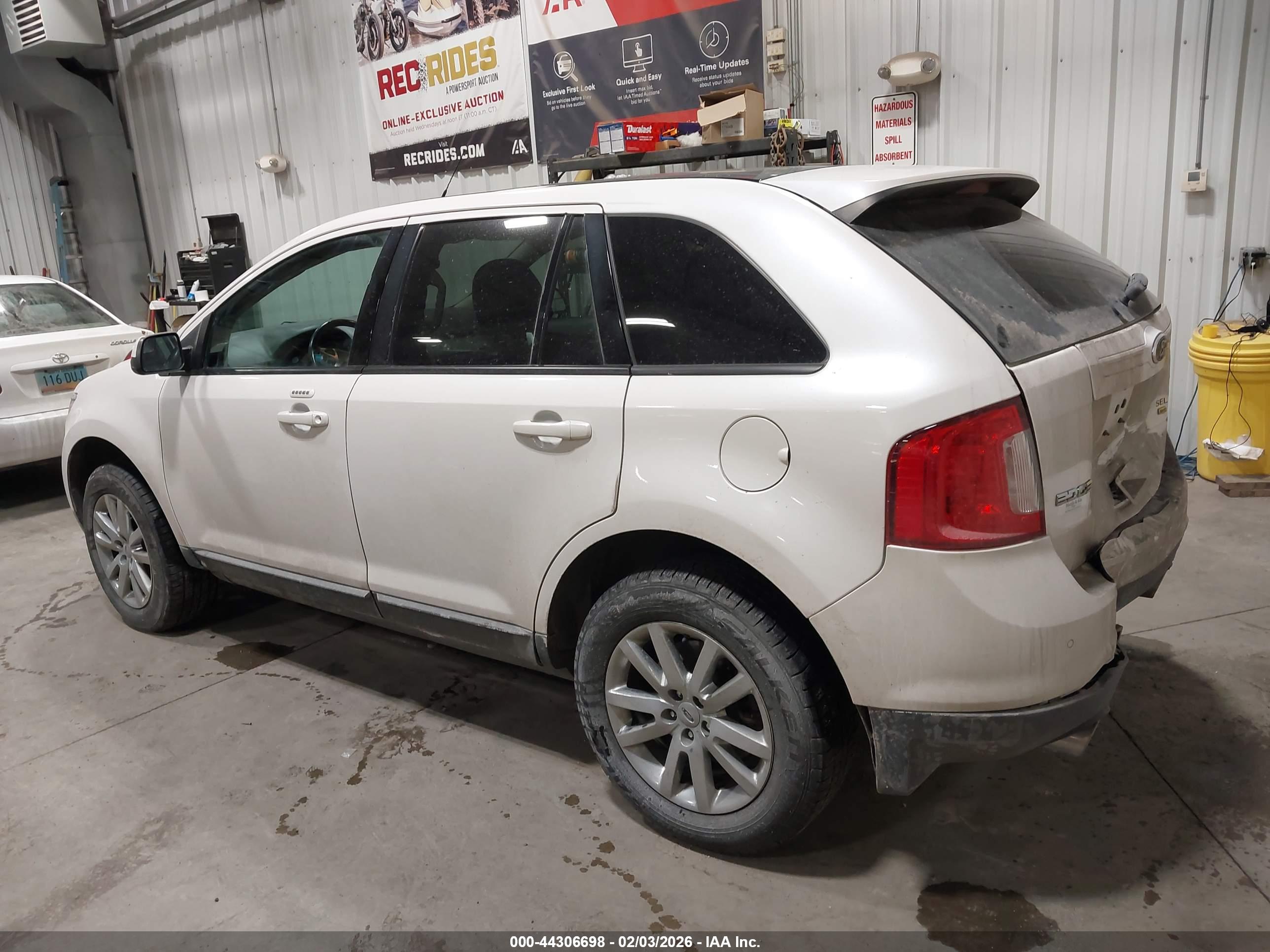 FORD EDGE image 3