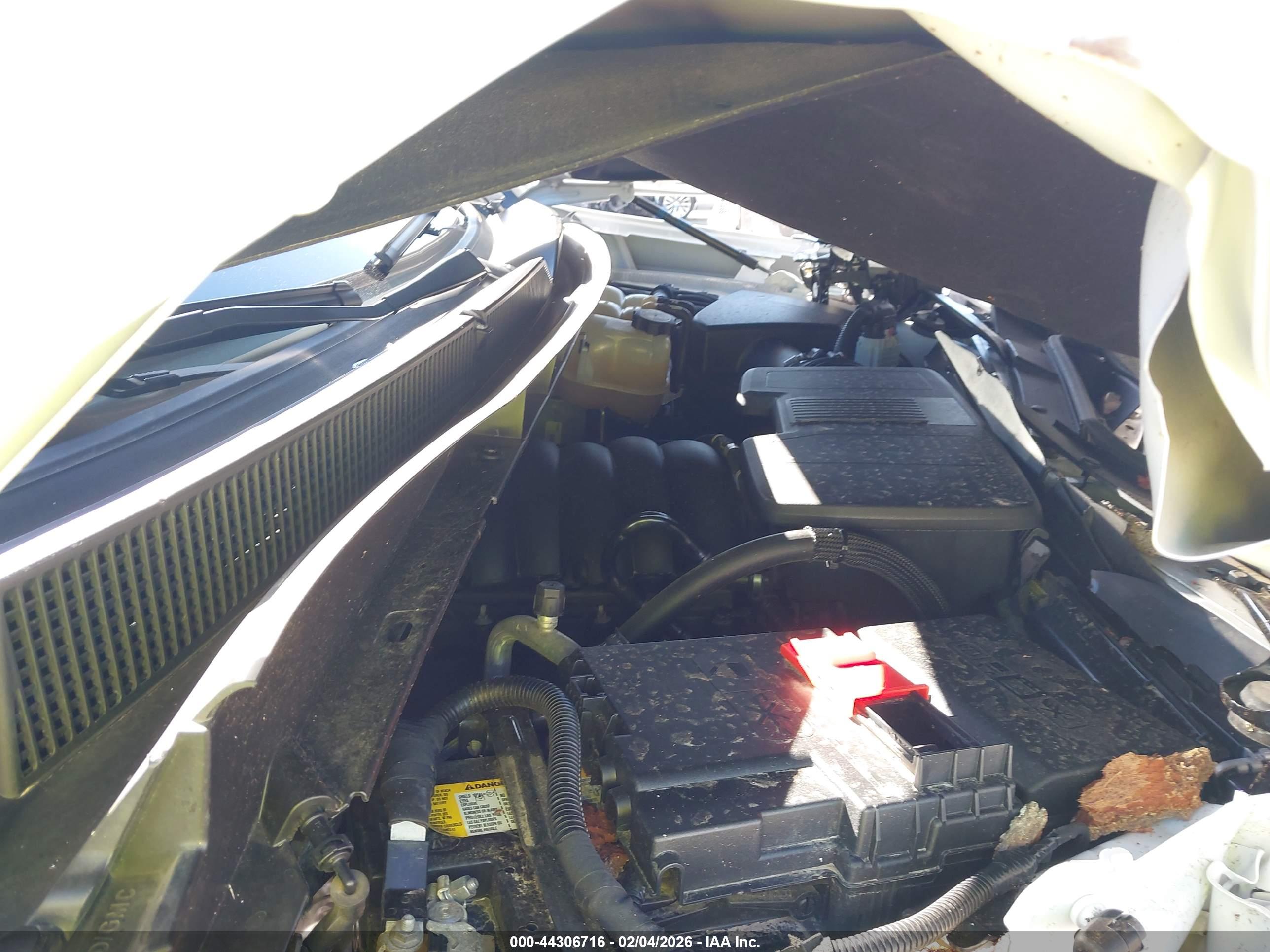 GMC YUKON image 10