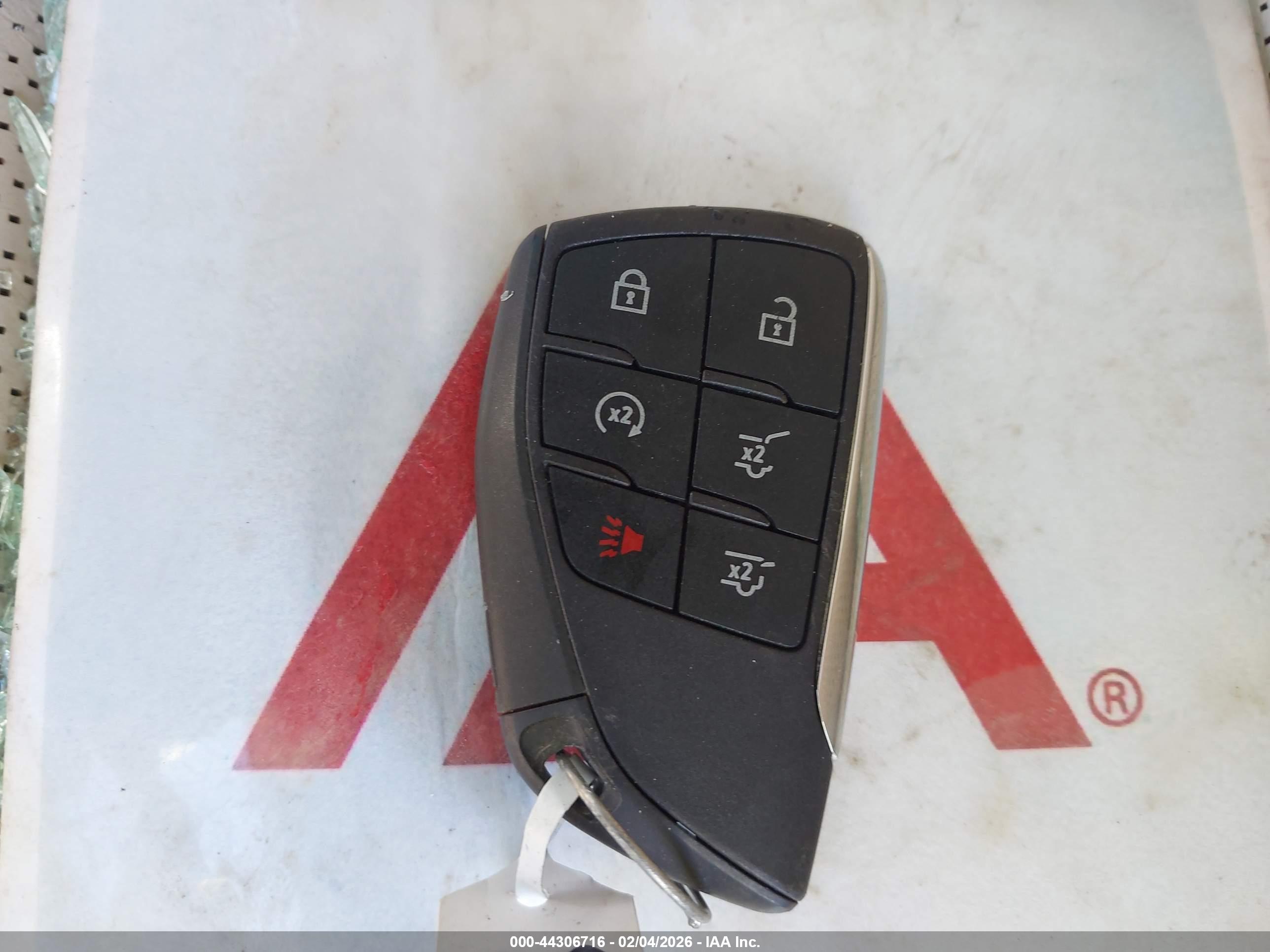 GMC YUKON image 11