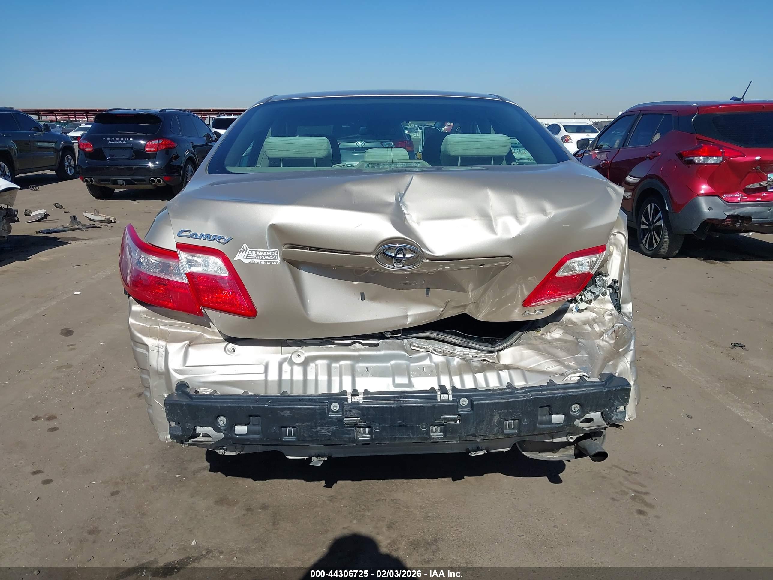 TOYOTA CAMRY image 6