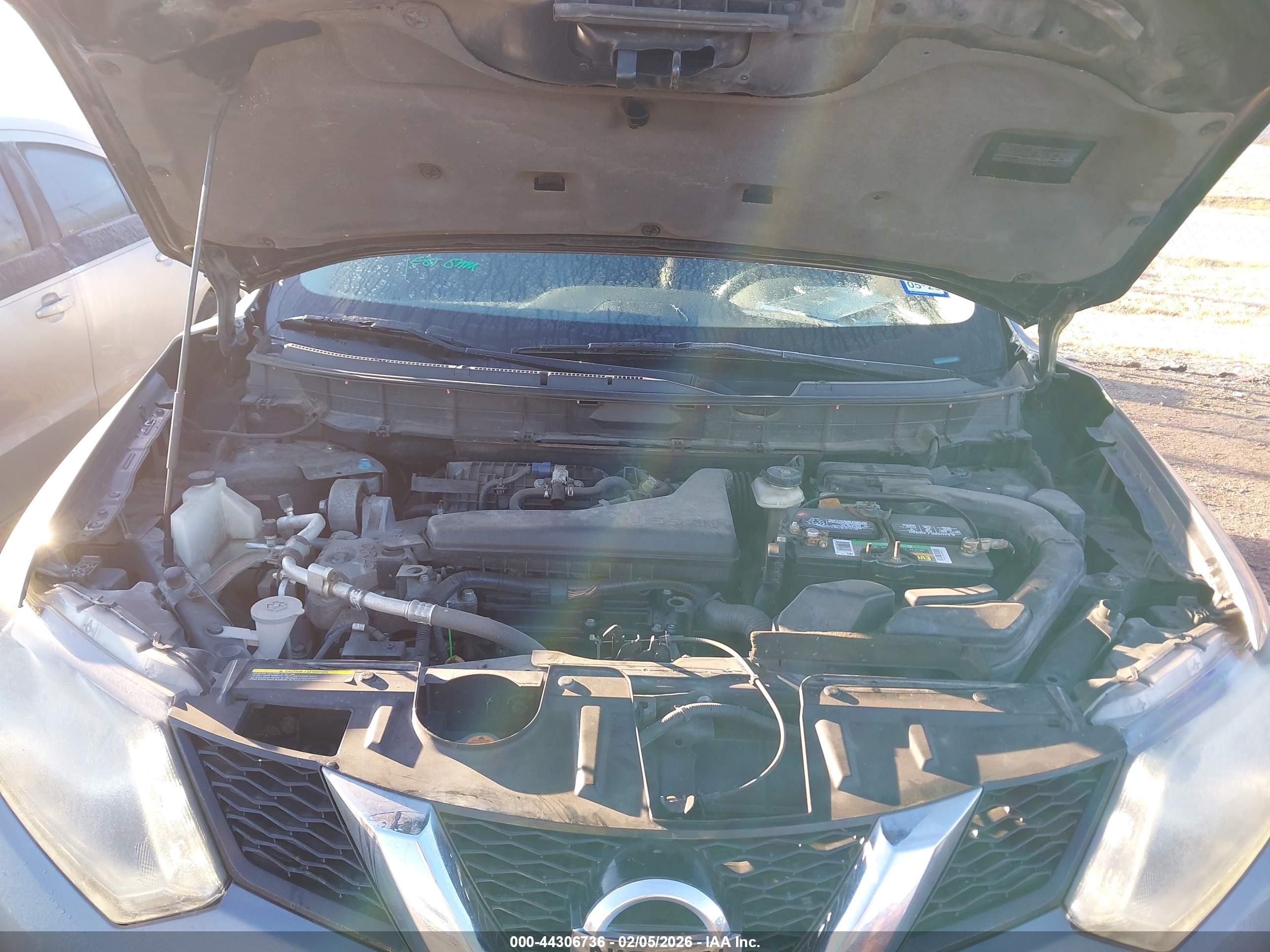 NISSAN ROGUE image 10