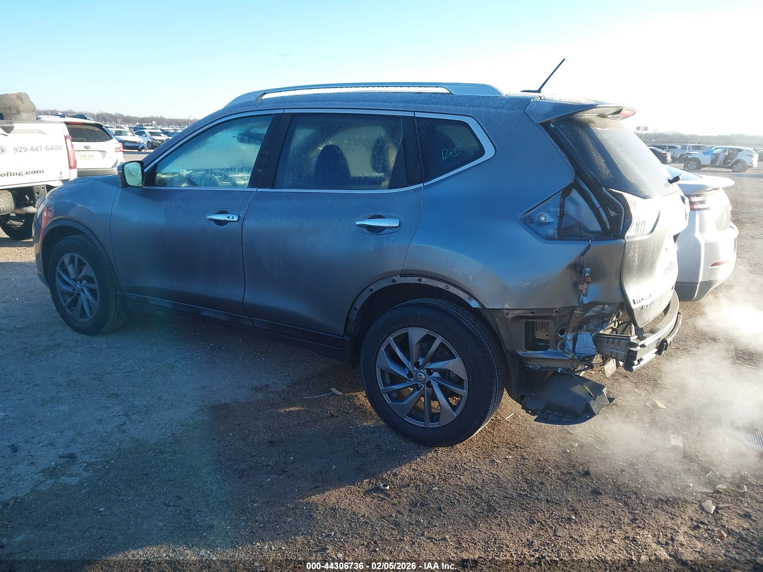 NISSAN ROGUE image 3