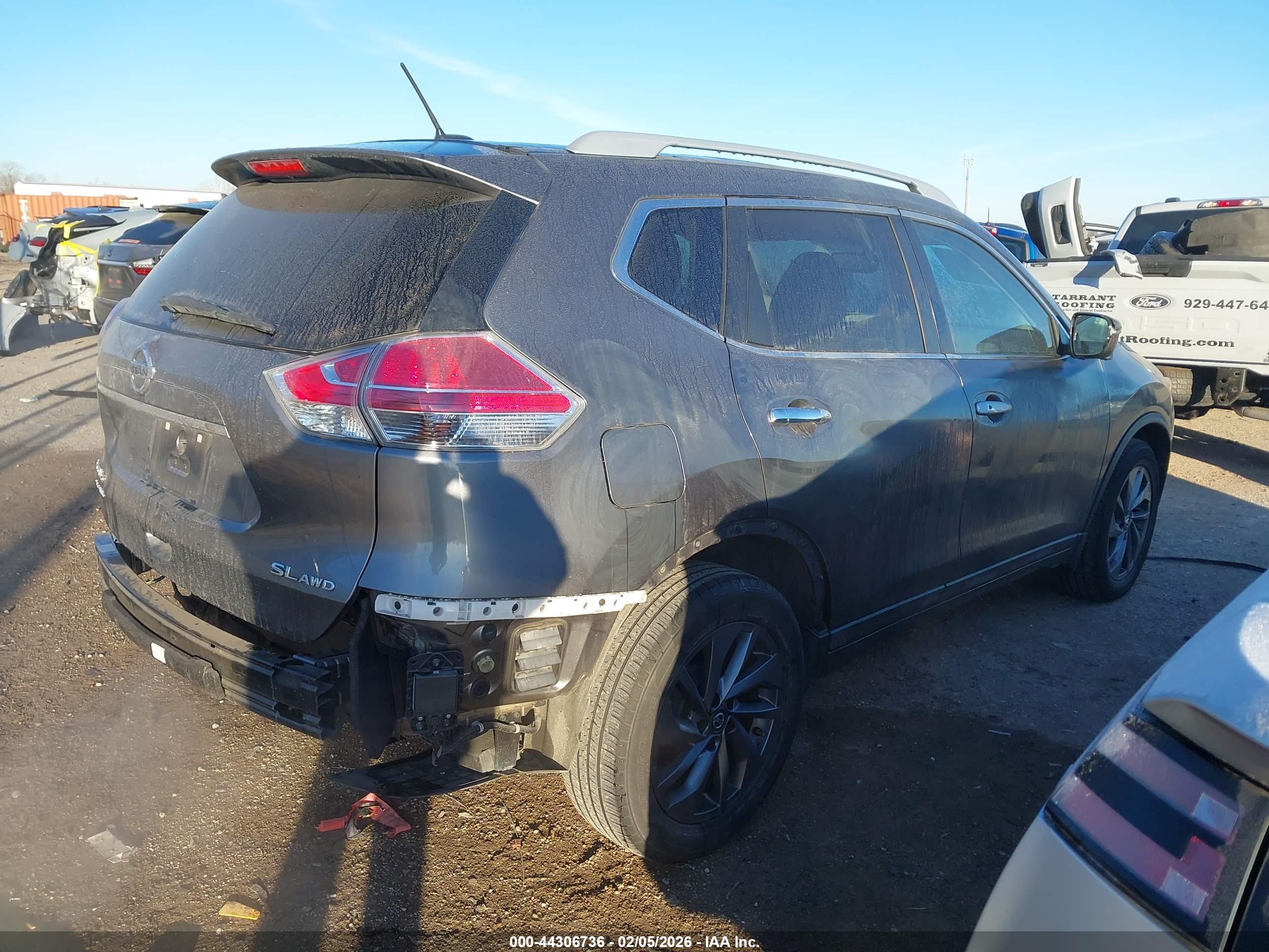 NISSAN ROGUE image 4