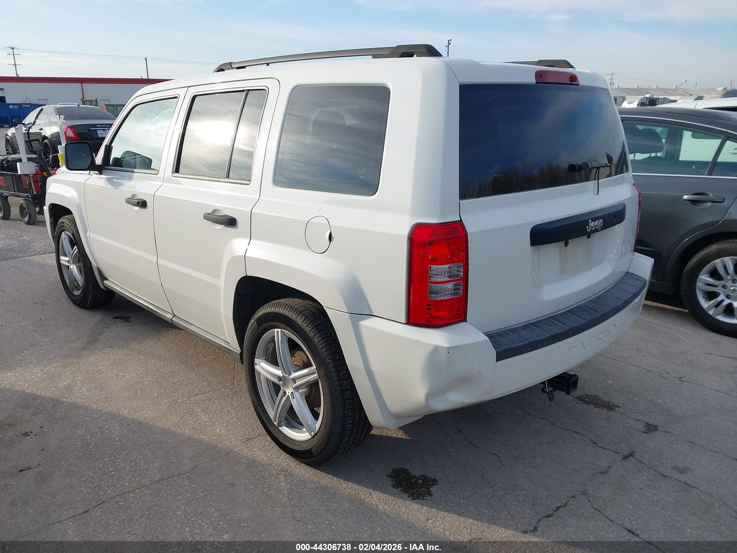 JEEP PATRIOT image 3